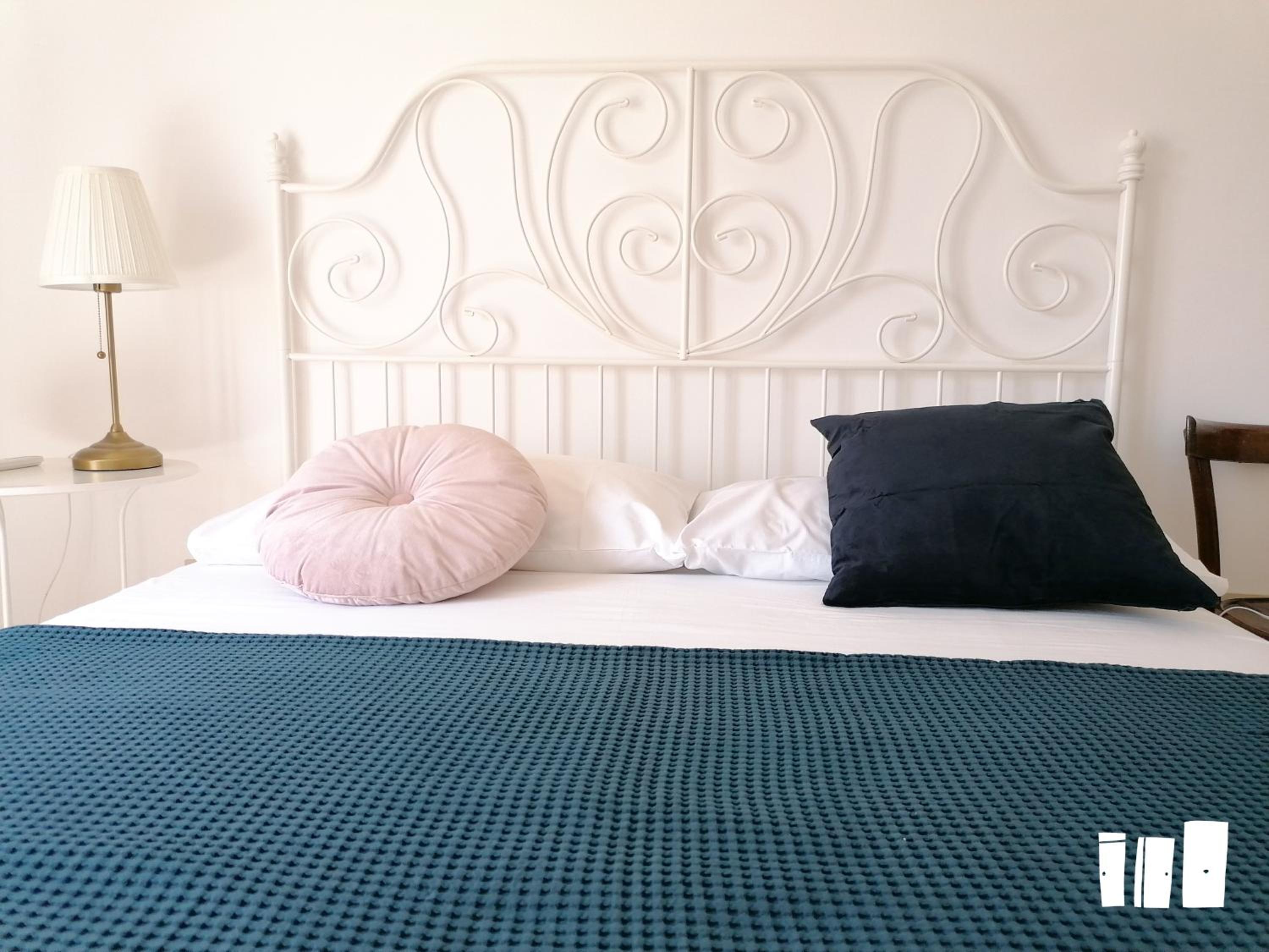 Double Room with Balcony - Photo 1