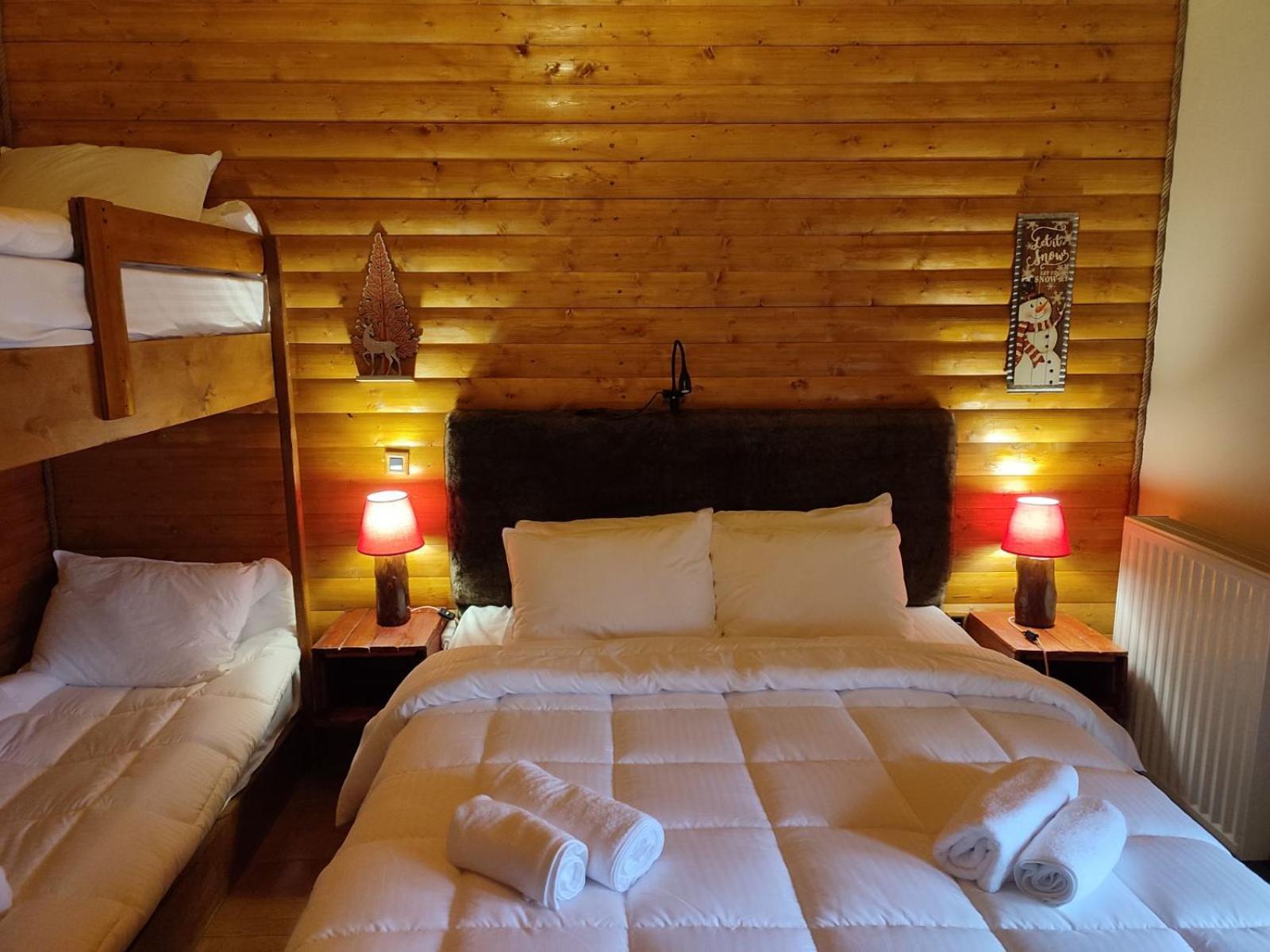Quadruple Room - Photo 20