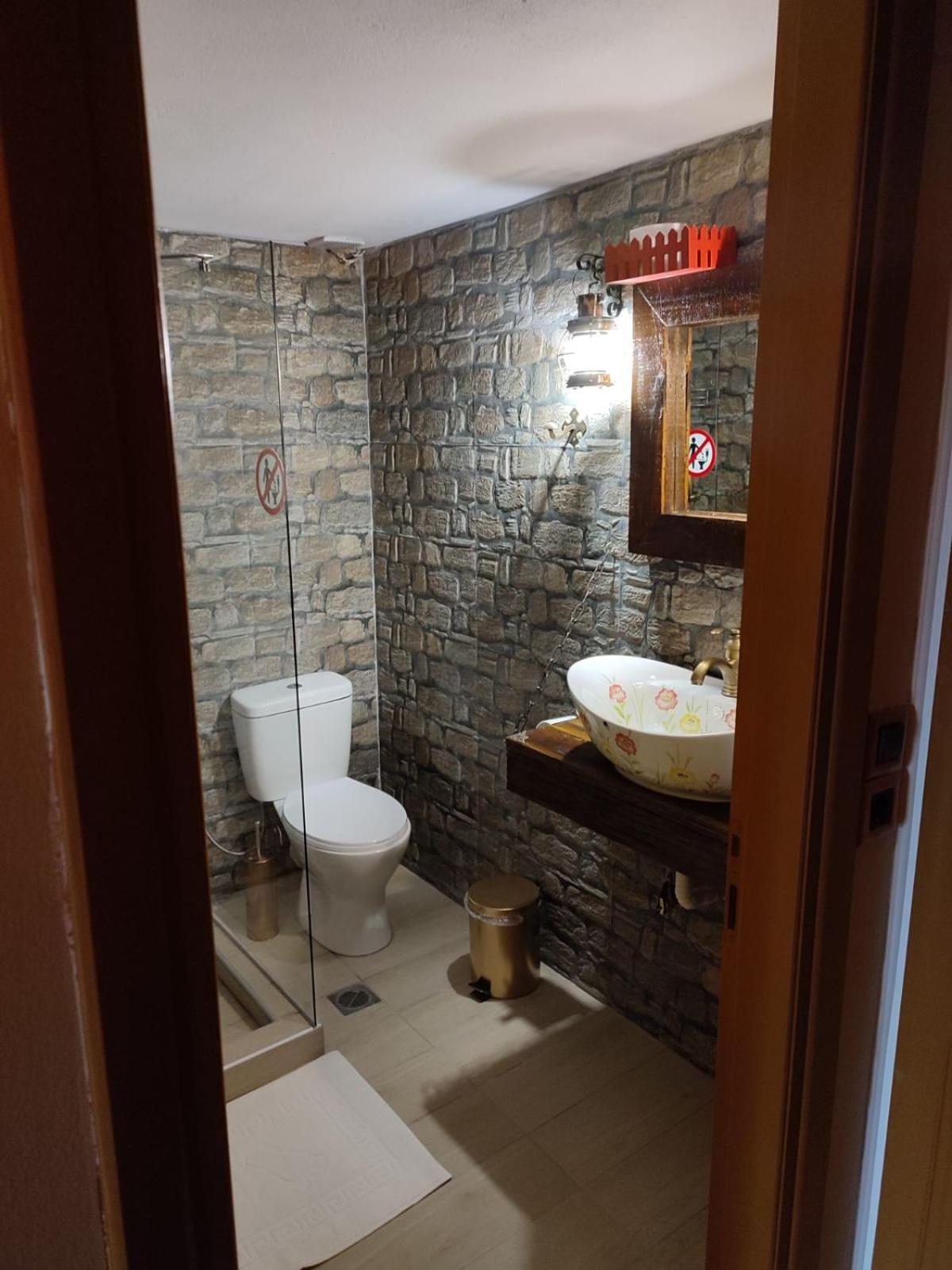 Quadruple Room - Photo 10