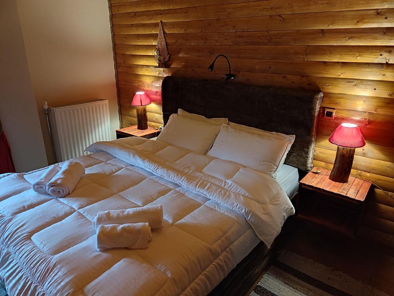 Quadruple Room - Photo 17