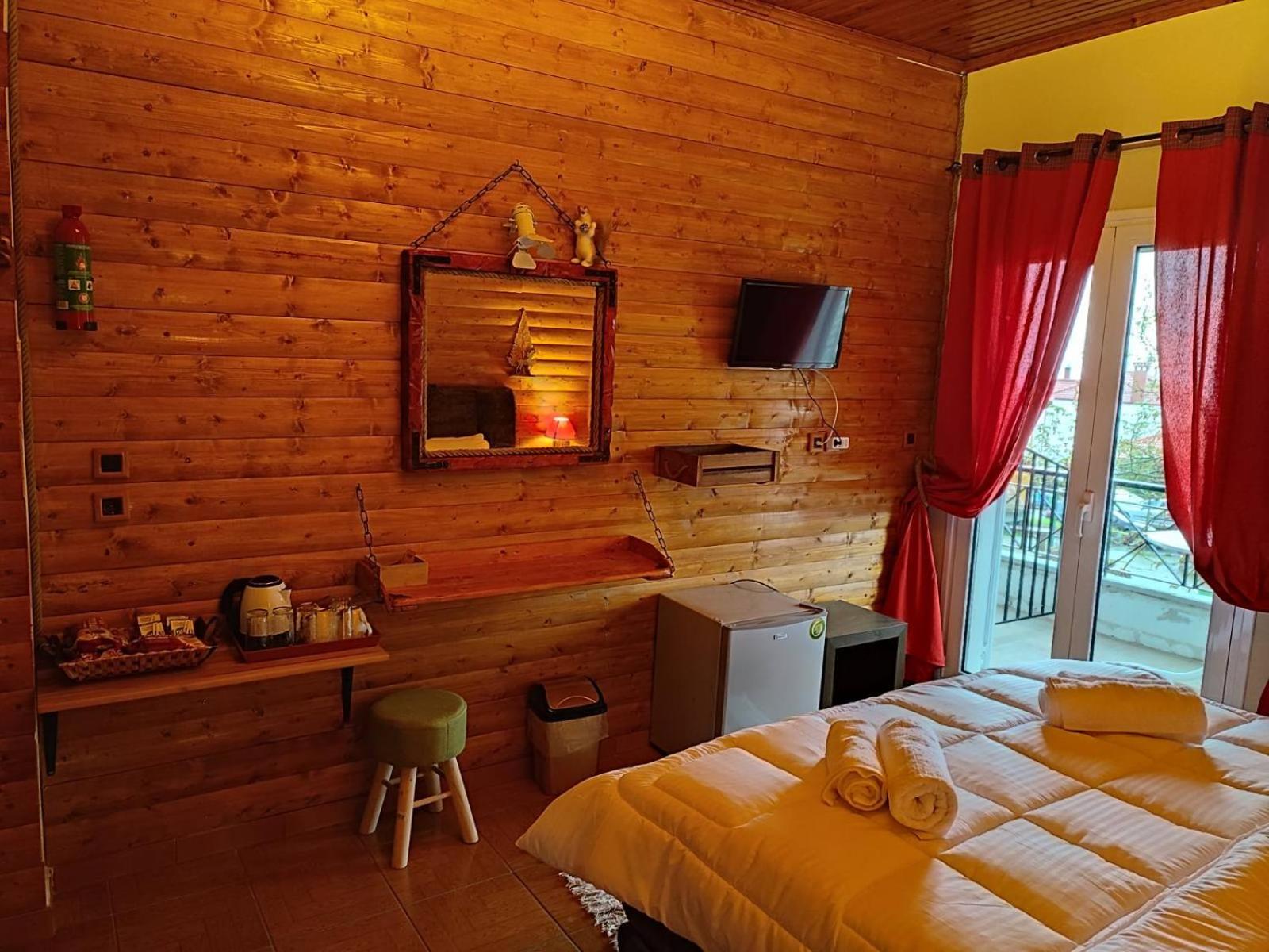 Quadruple Room - Photo 14