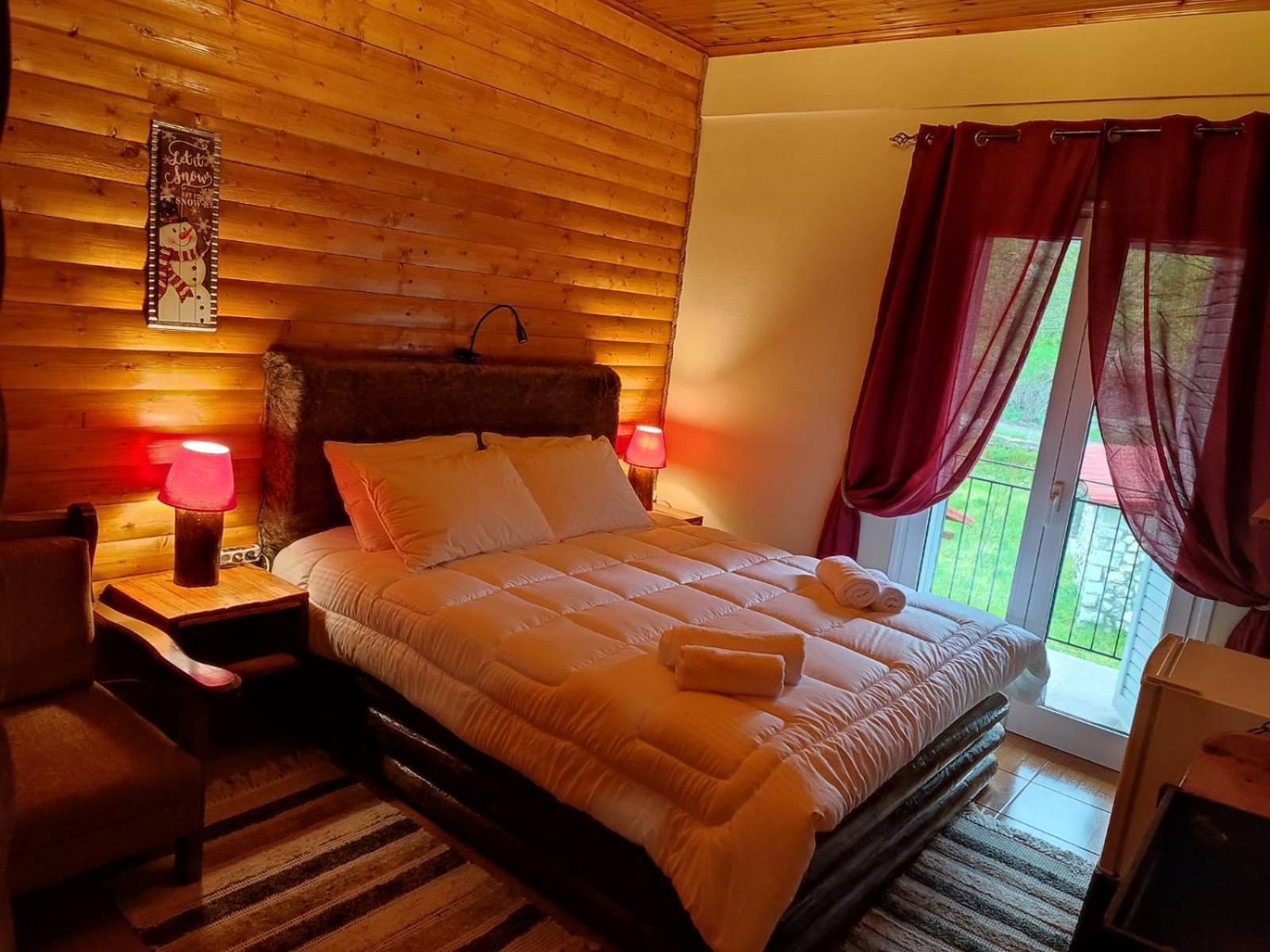 Triple Room - Photo 1
