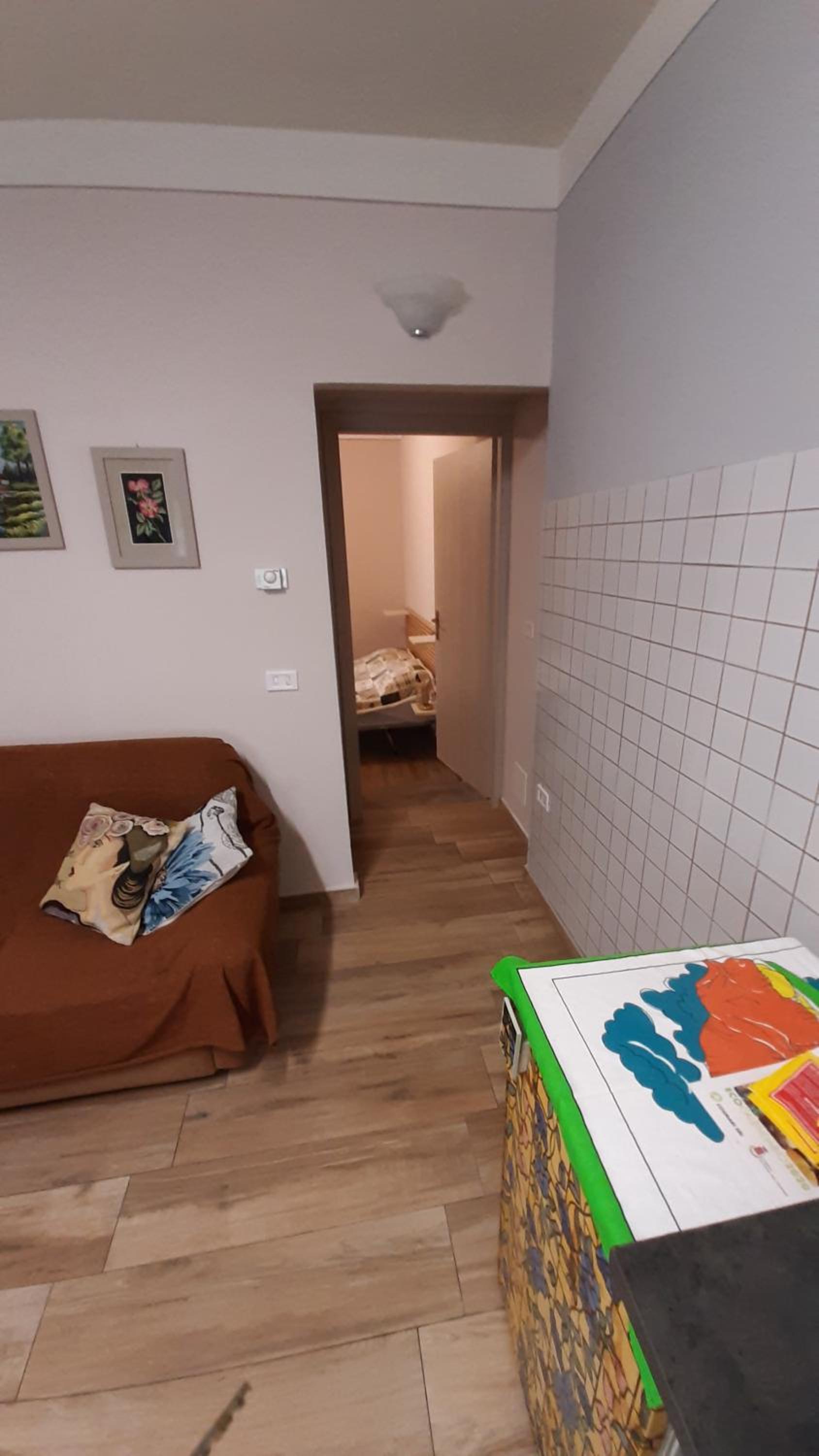One-Bedroom Apartment photo 2