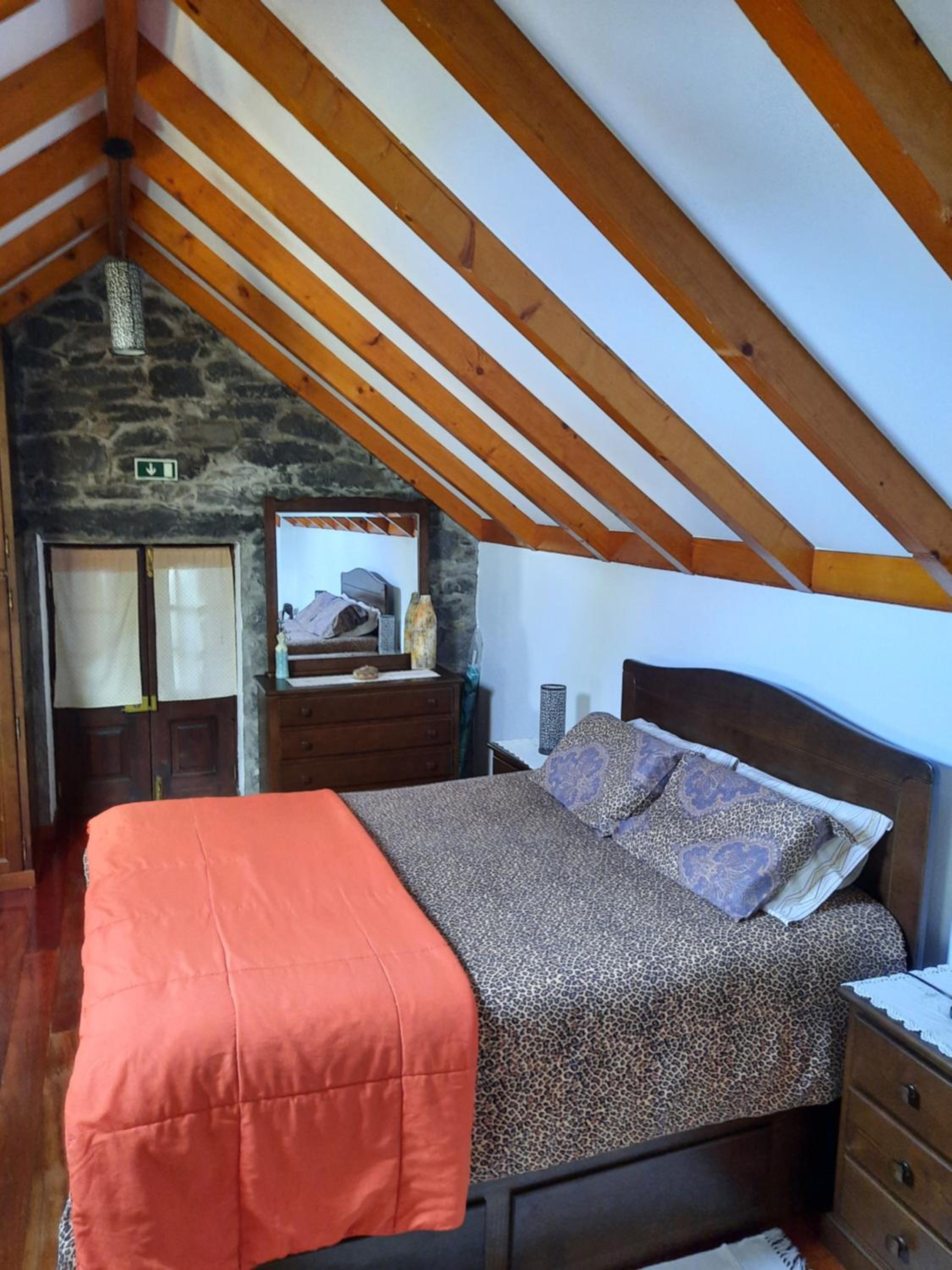 One-Bedroom House photo 1