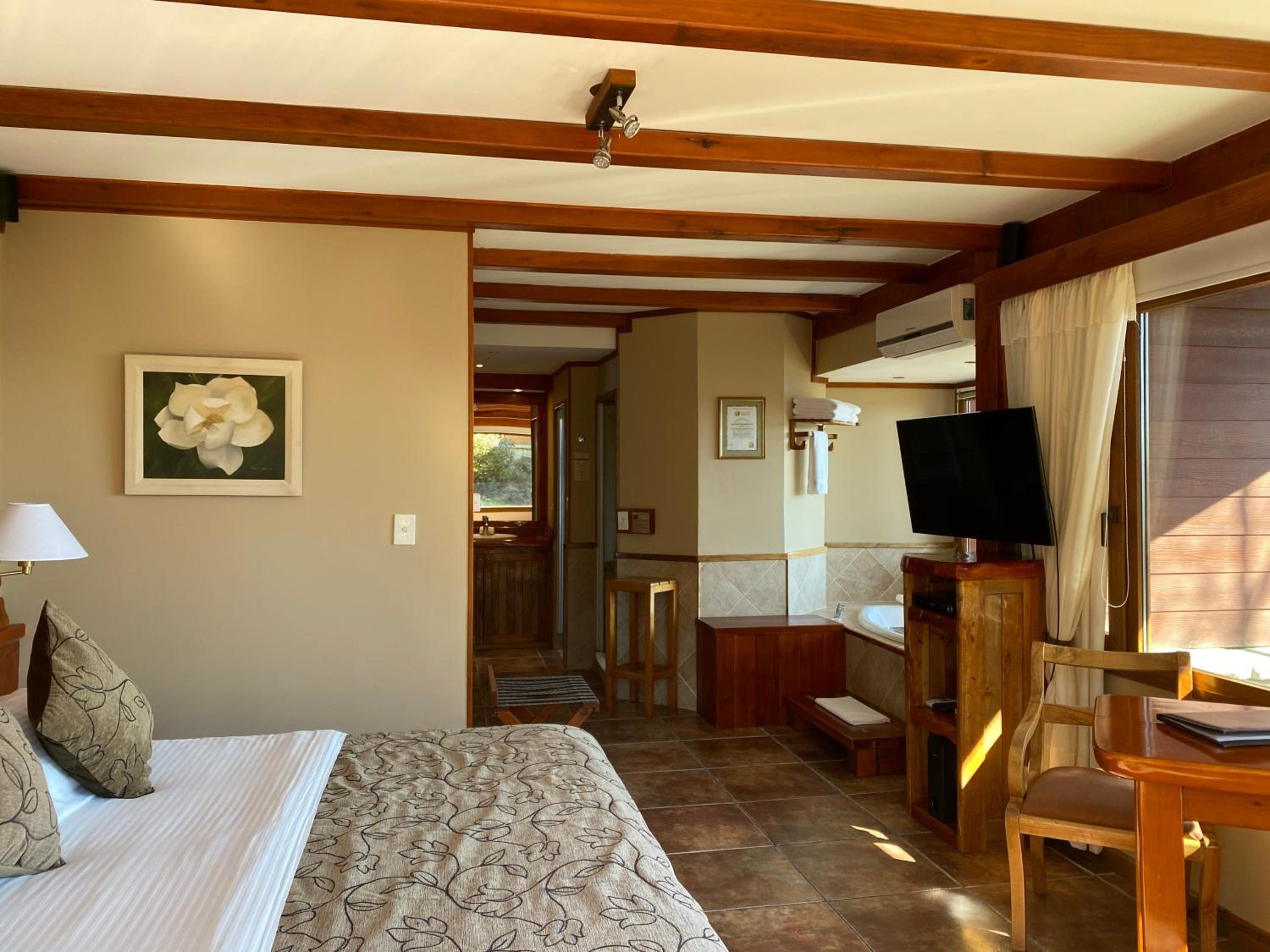 Three Suite Apartment with Sauna
