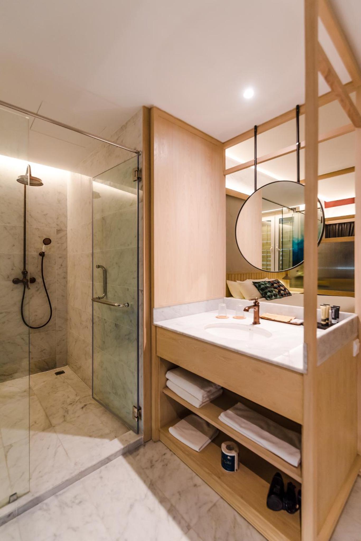 Courtyard Suite - Photo 24