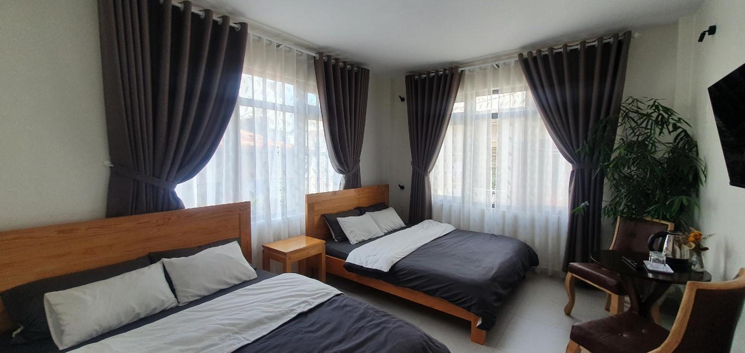 Deluxe Family Room photo 1