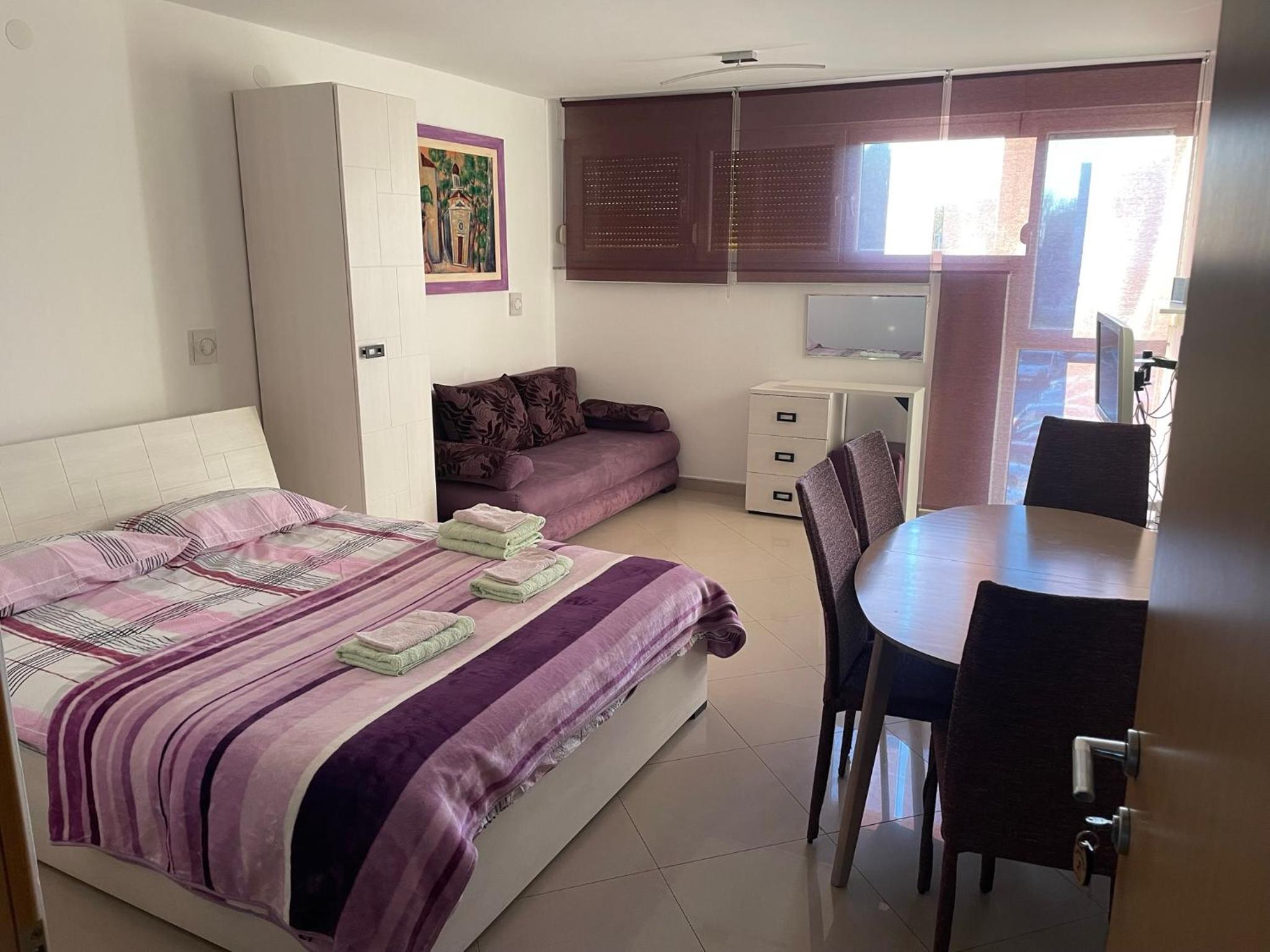 Studio Apartment with Sea View - Photo 28