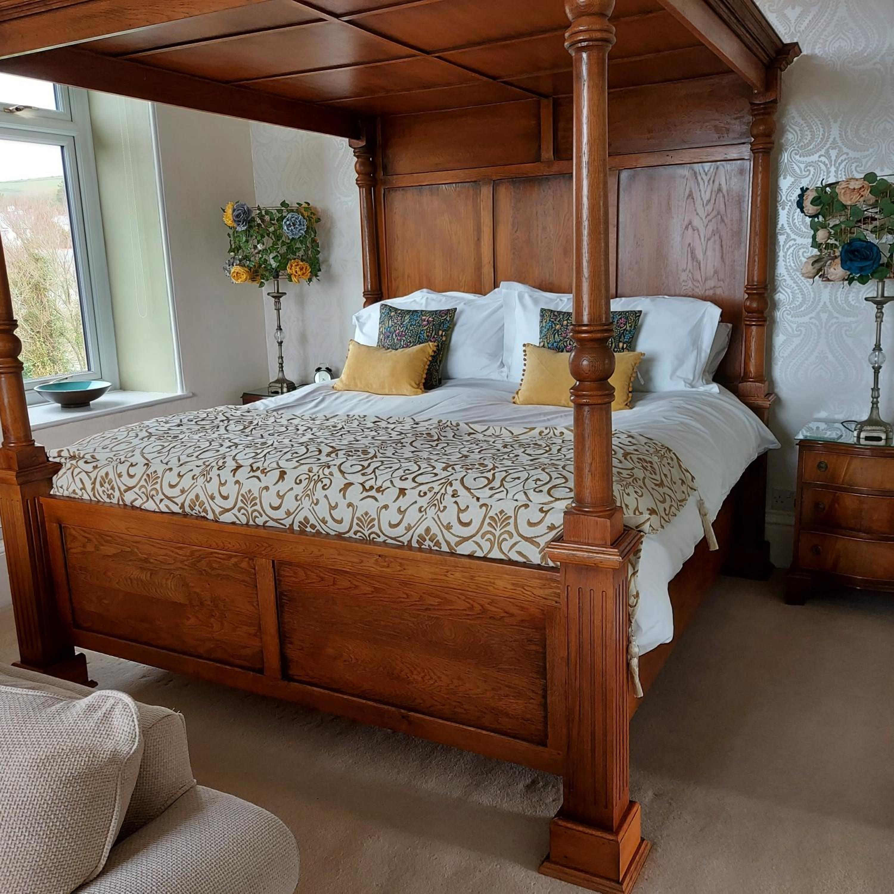 Superior King Room