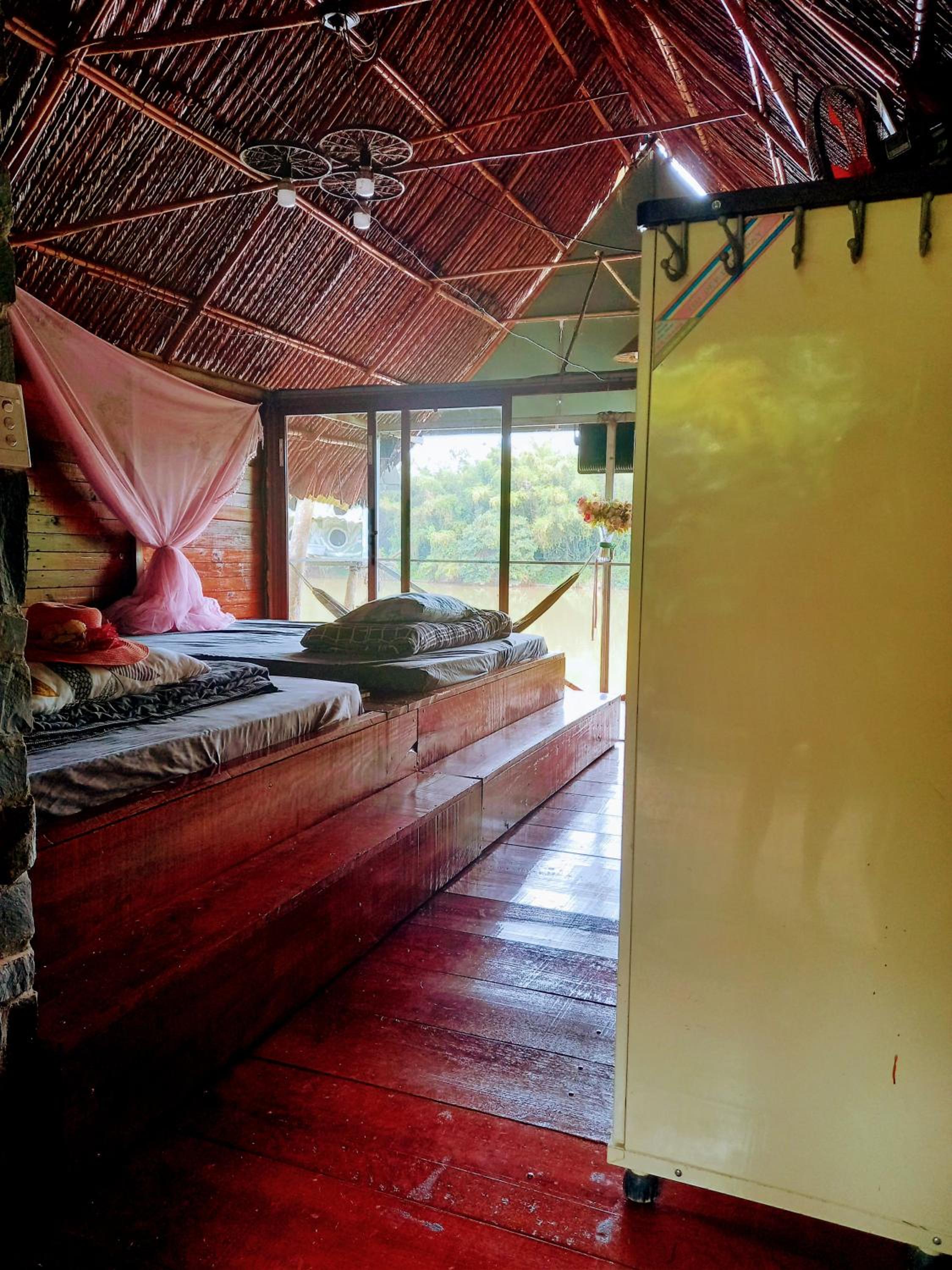 Quadruple Room With Private Bathroom photo 3