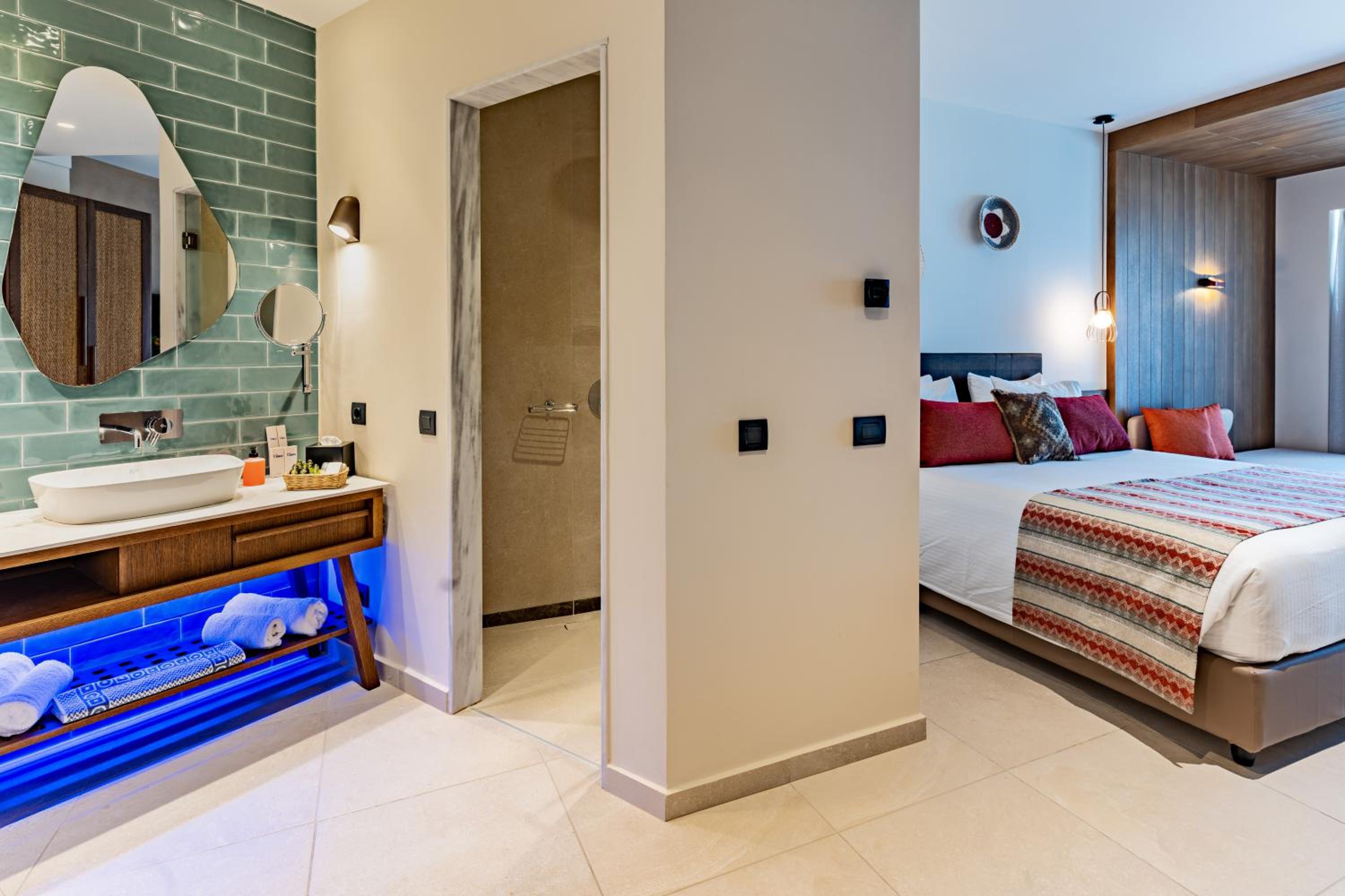 Junior Suite - Photo 7
