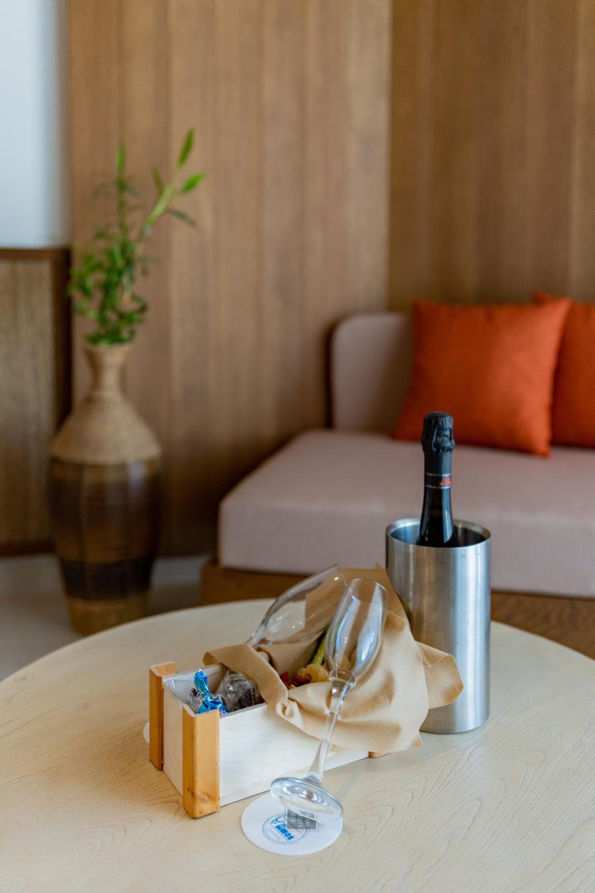 Superior Junior Suite - Photo 6