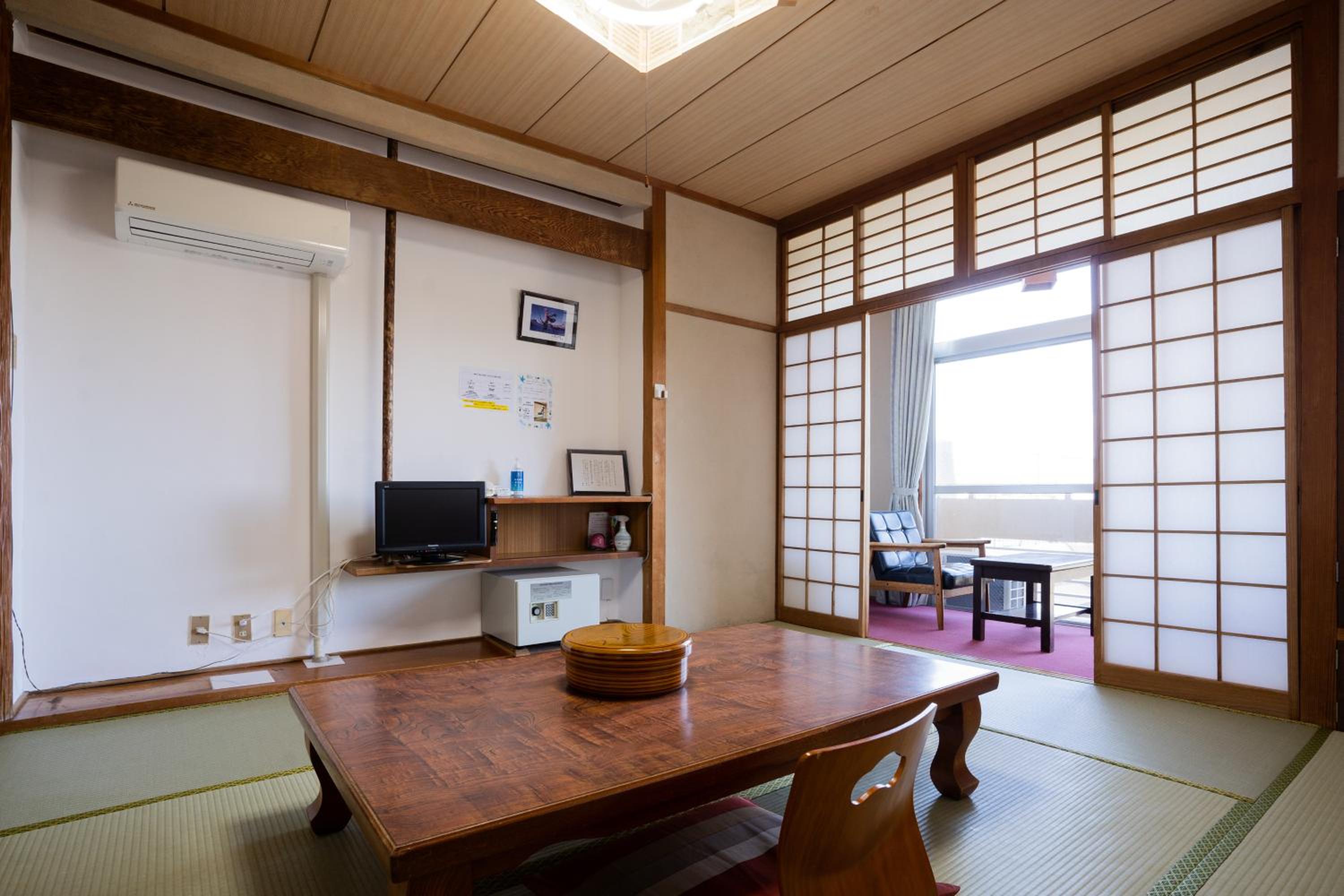 Japanese Style Room with Private Bathroom - Non-Smoking - Photo 5