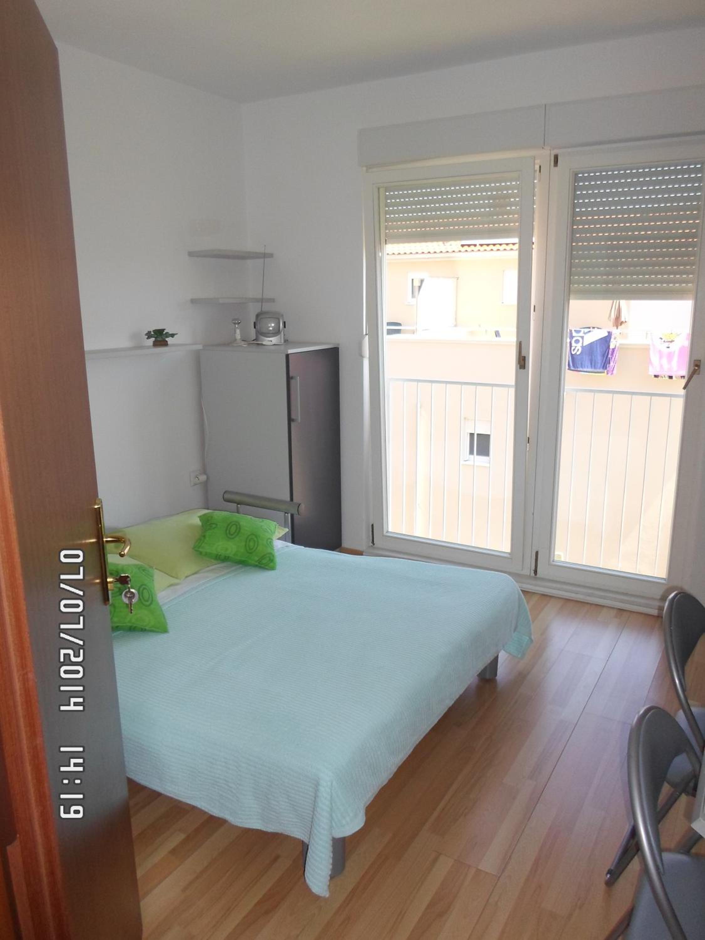 Studio With Shared Terrace photo 1