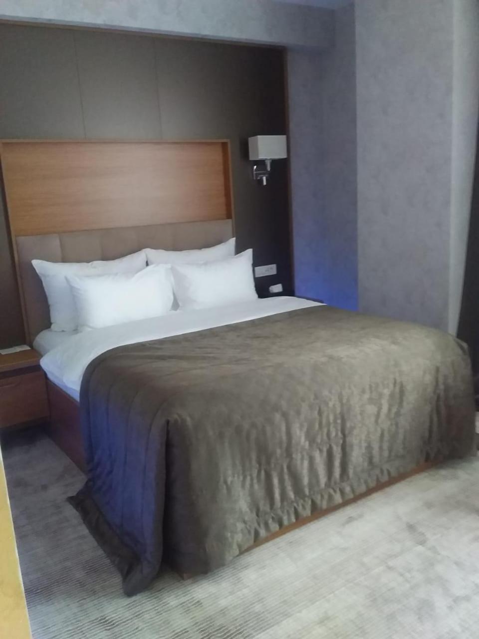 Budget Double Room photo 3