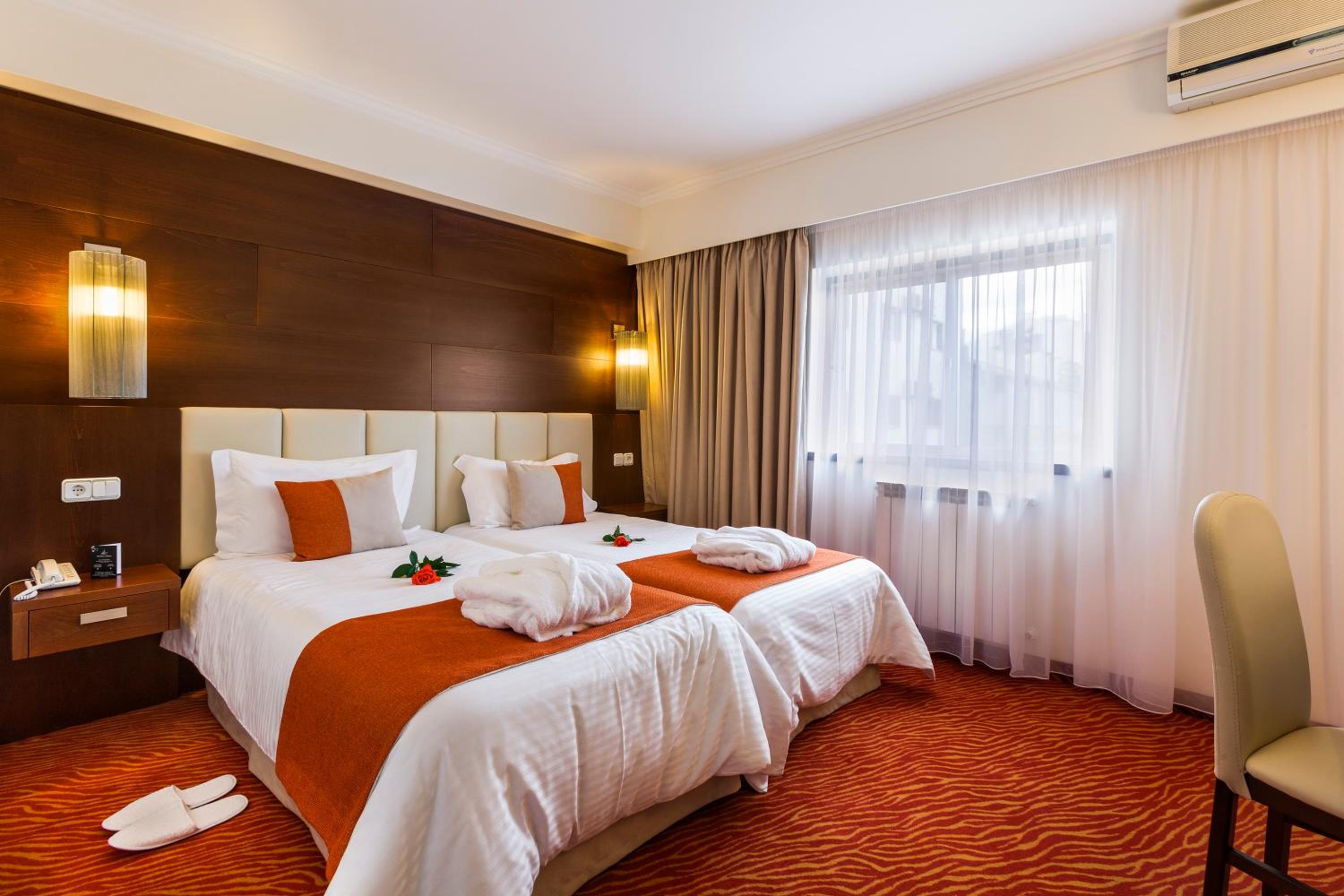 Double or Twin Room photo 1