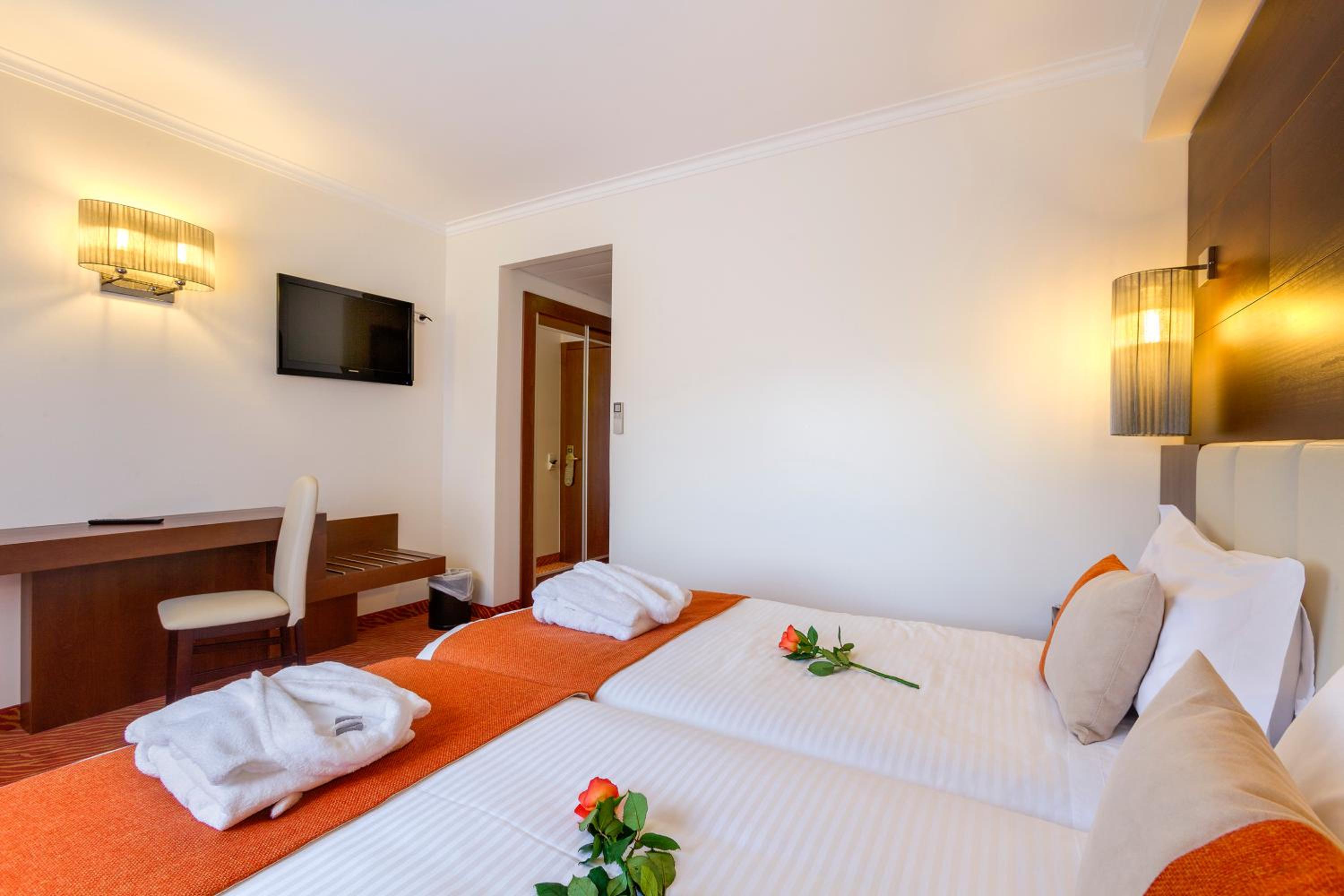 Triple Room photo 2