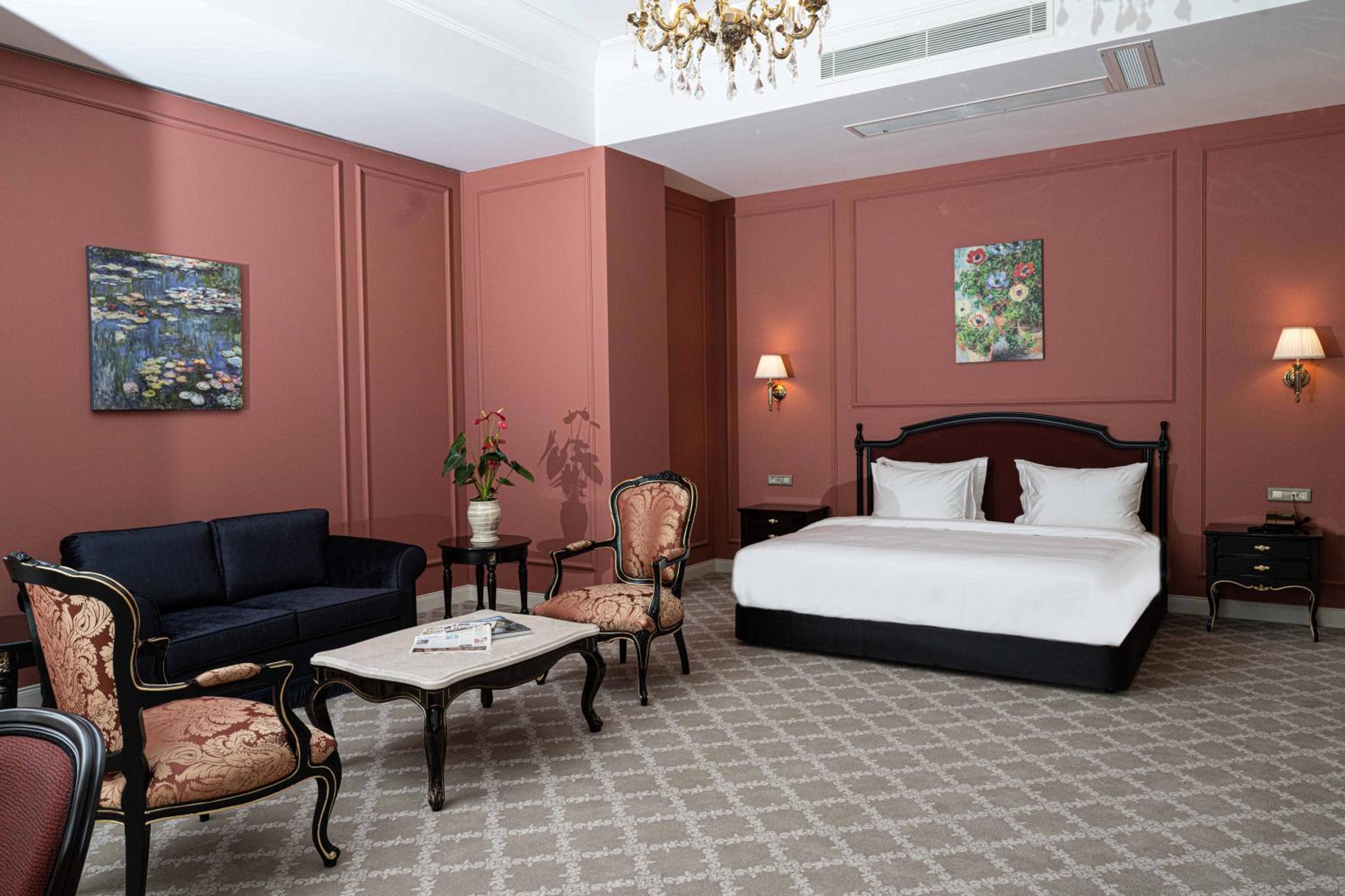 King Room with Garden View - Photo 3
