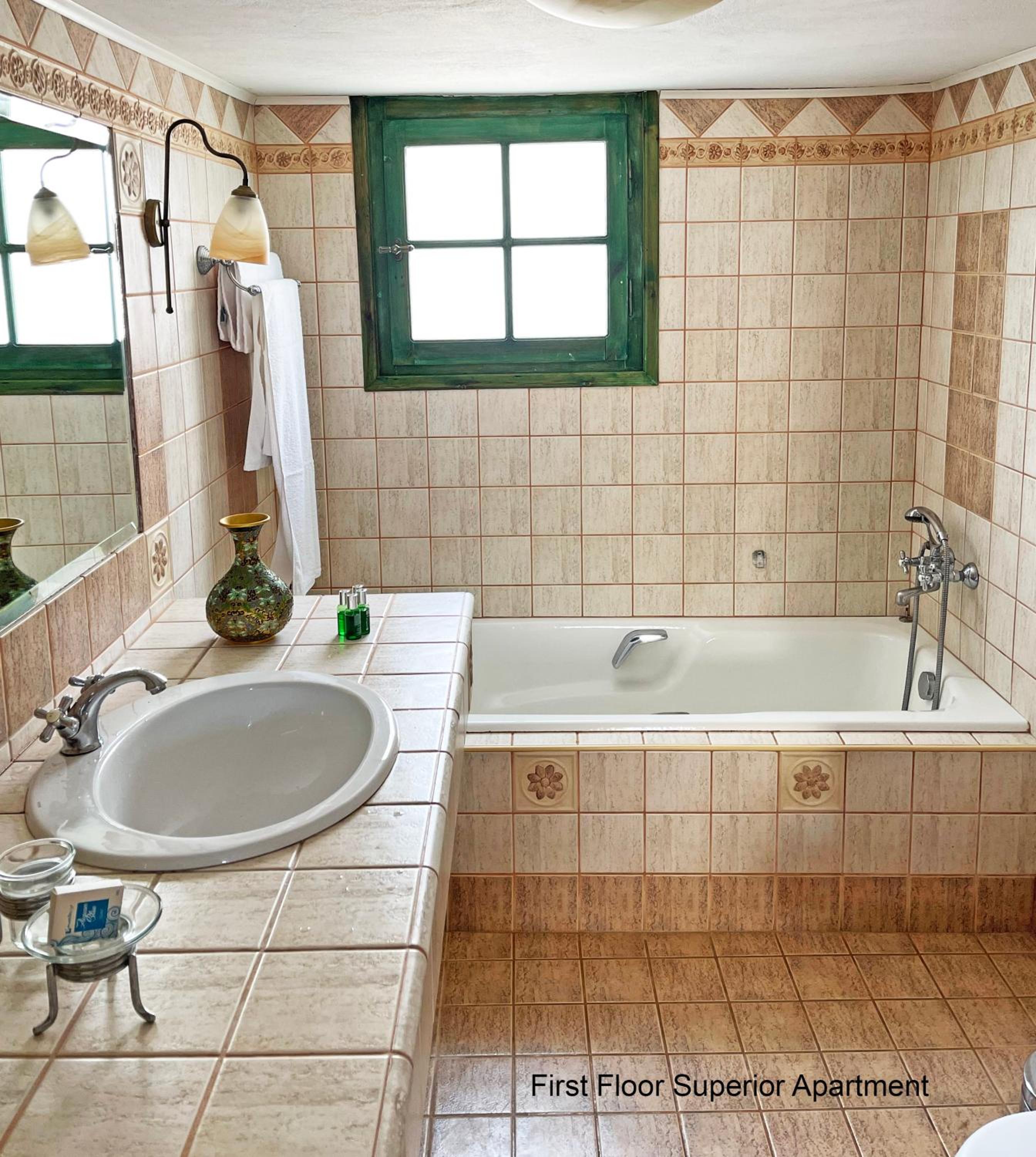 Superior Apartment photo 3