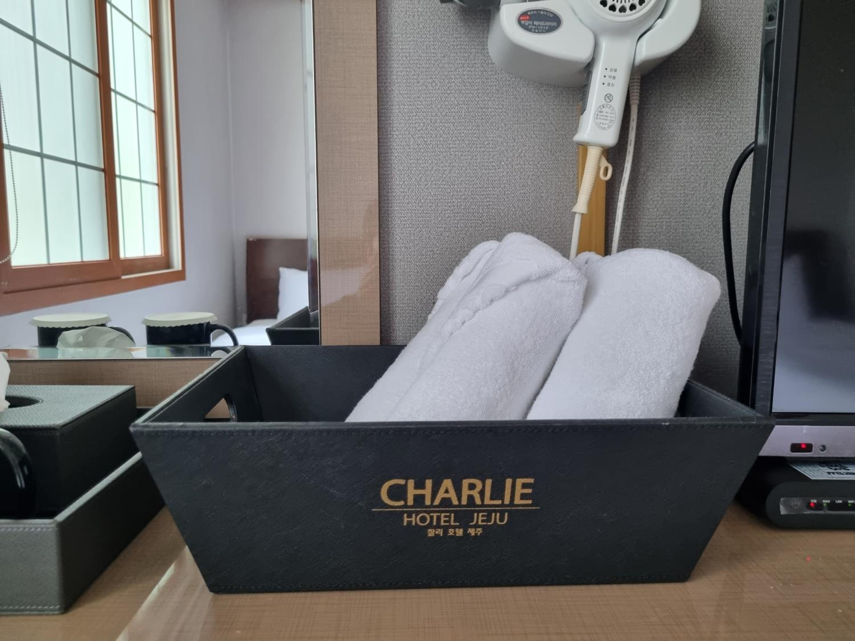 Double Room - Photo 14