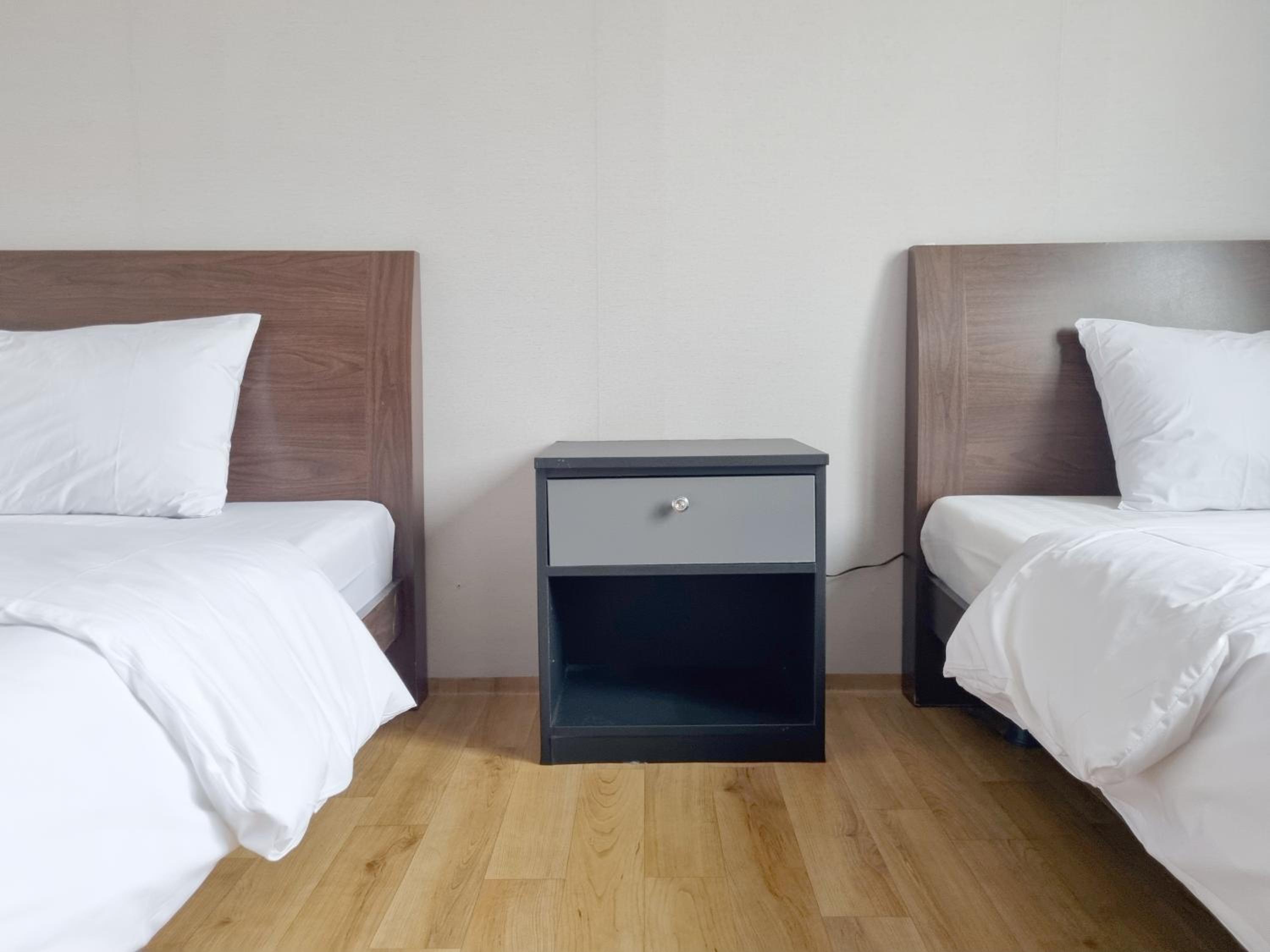 Deluxe Twin Room - Photo 3