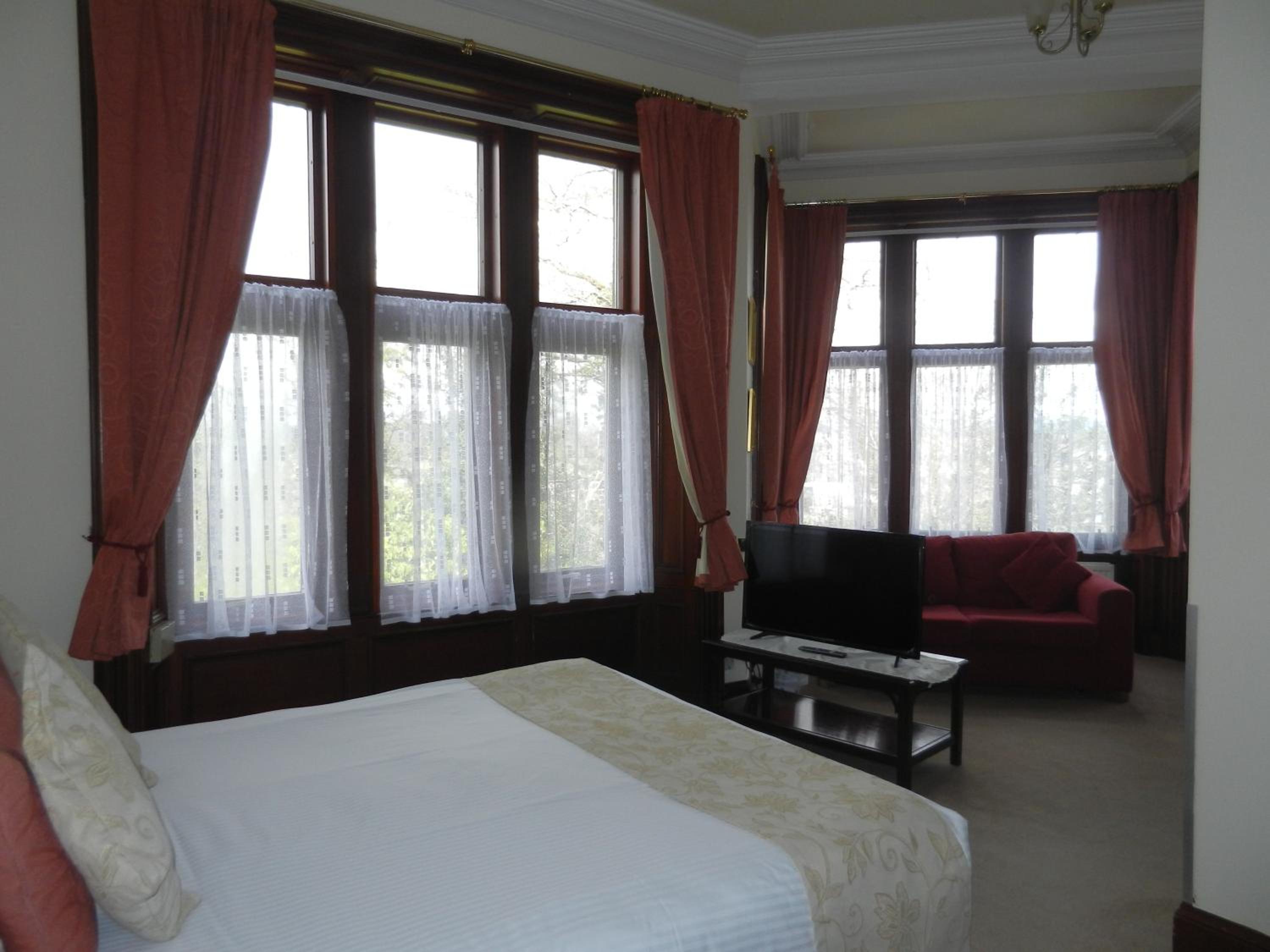 Superior Double Room - Non-Smoking - Photo 2