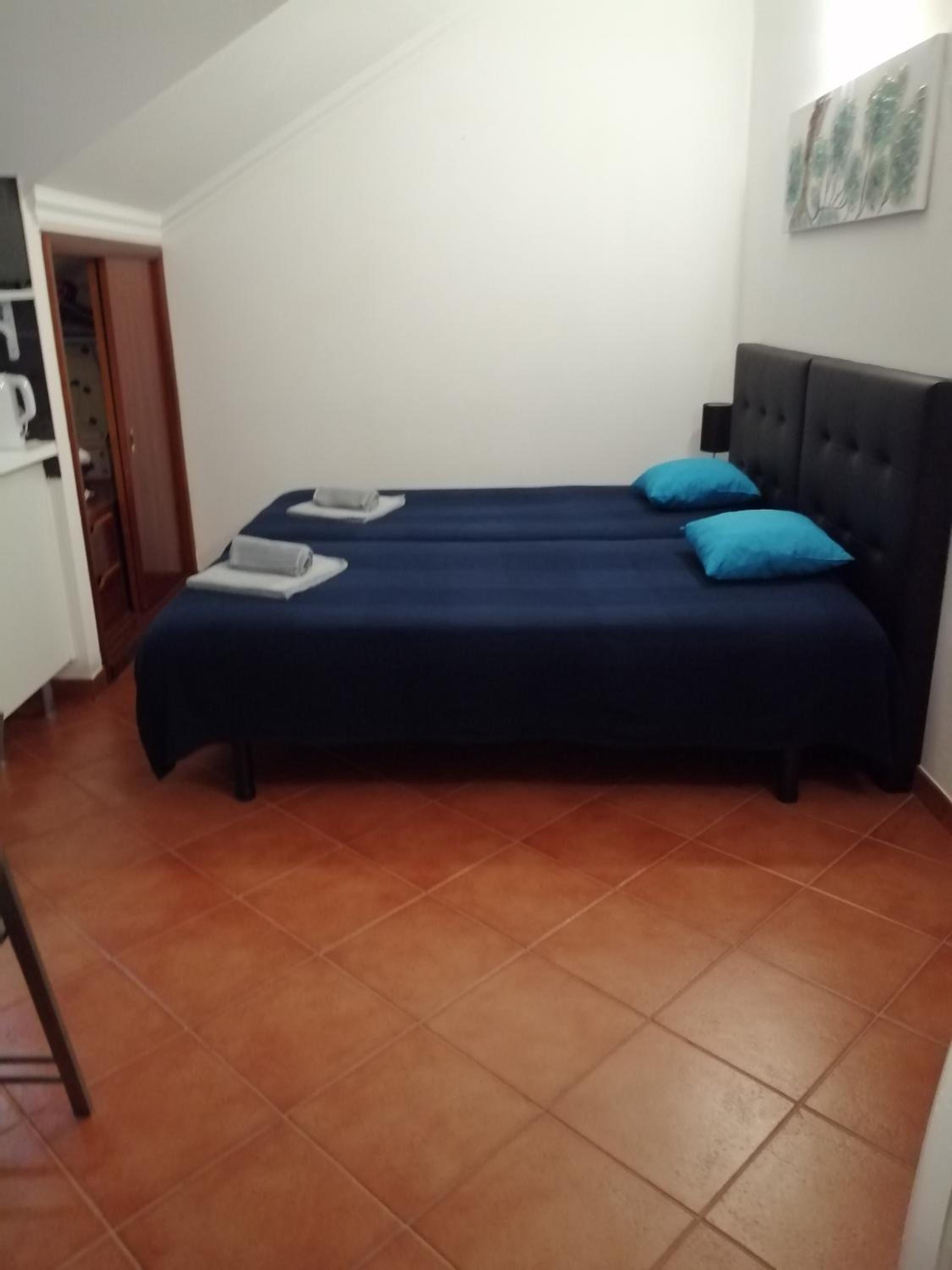 Studio Apartment photo 1