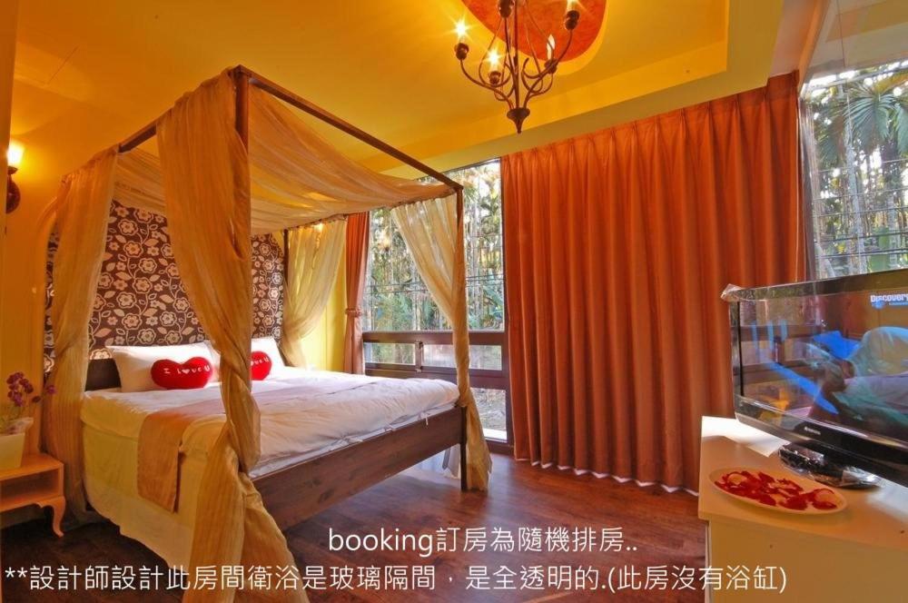 Standard Double Room photo 2