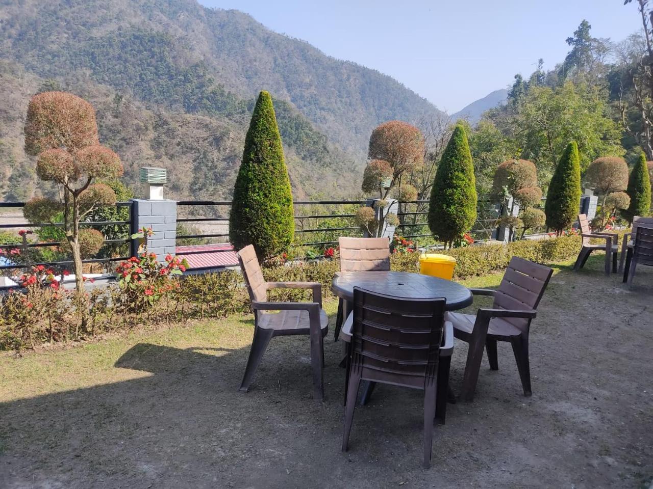 Double Room with Mountain View - Photo 5
