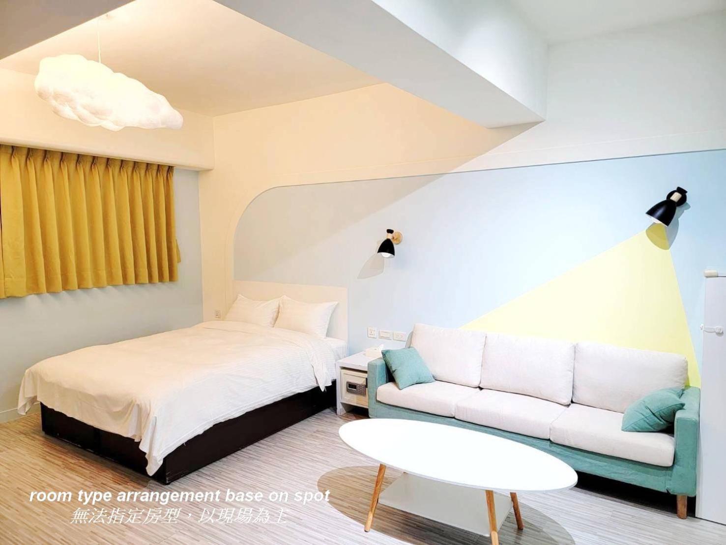 Deluxe Double Room with Bath photo 2