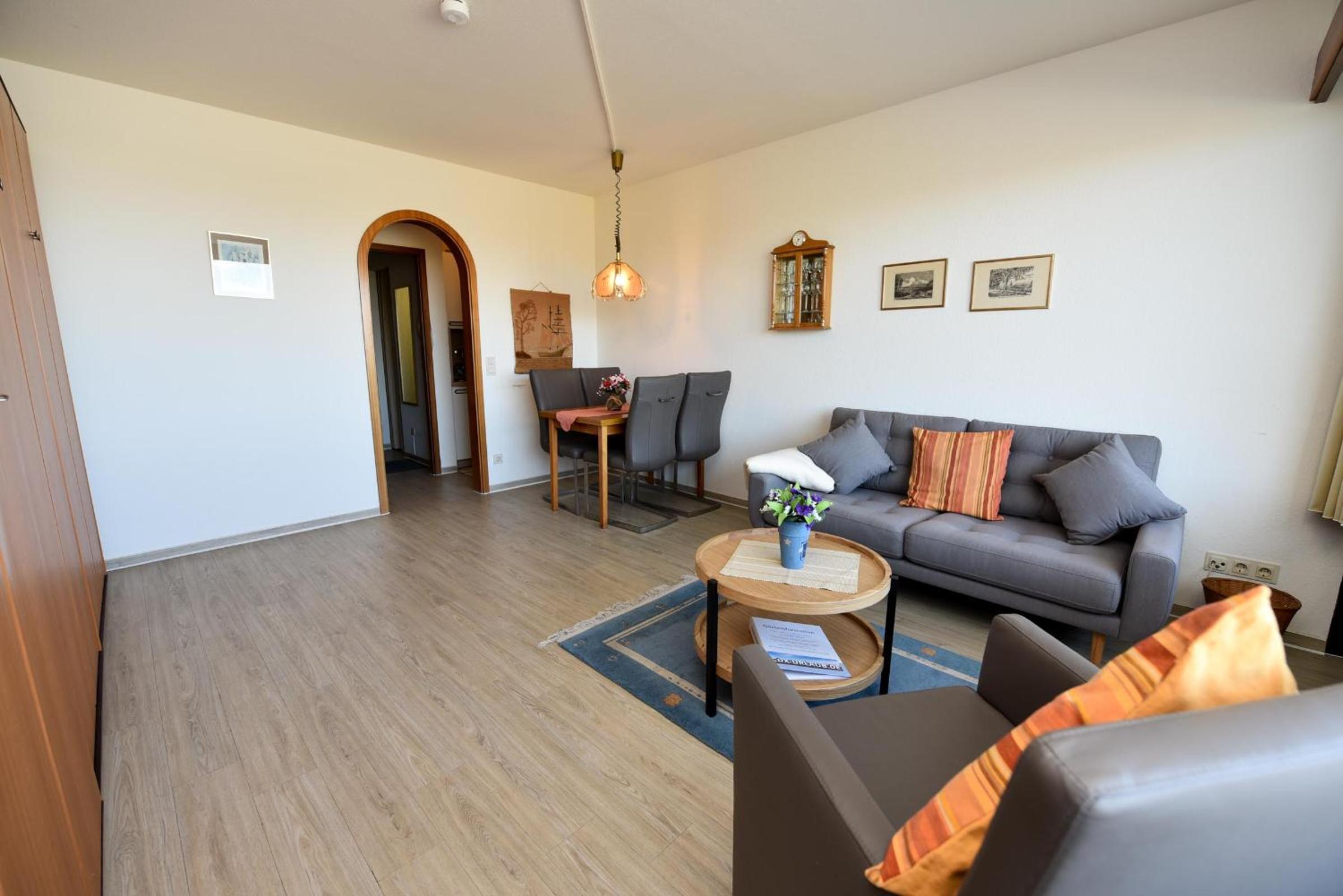 Apartment With Sea View photo 3