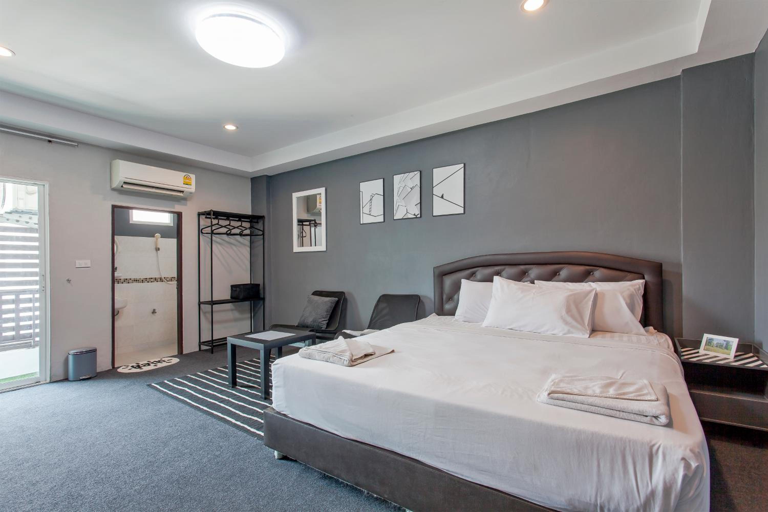 King Room - Photo 1