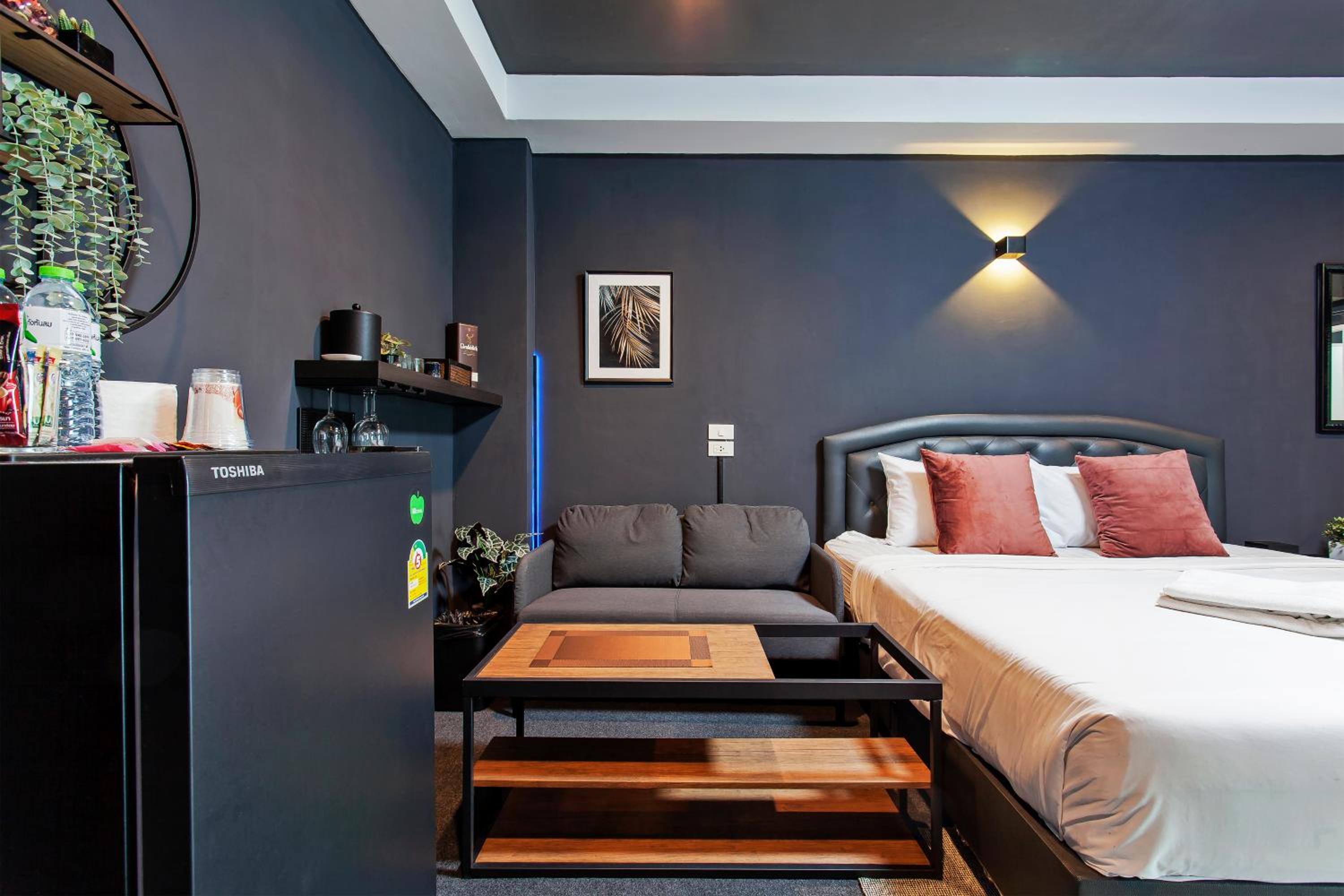 Superior King Room - Photo 6