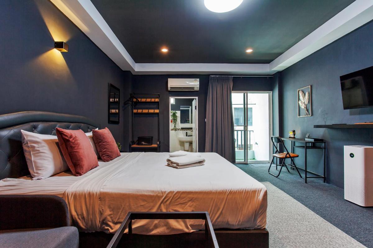Superior King Room - Photo 5