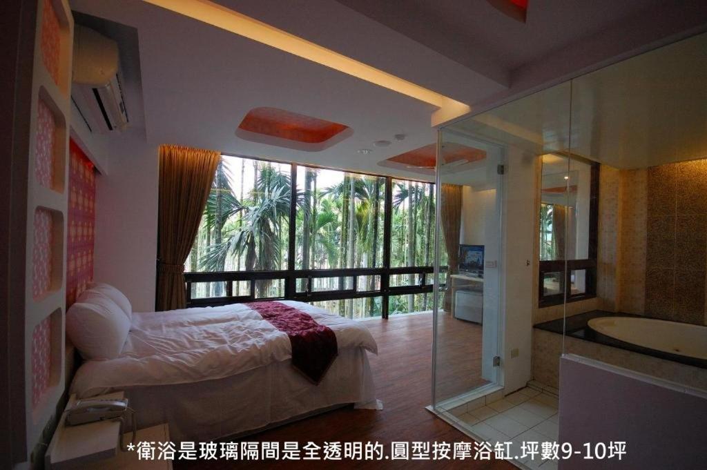 Superior Double Room with Spa Bath photo 3