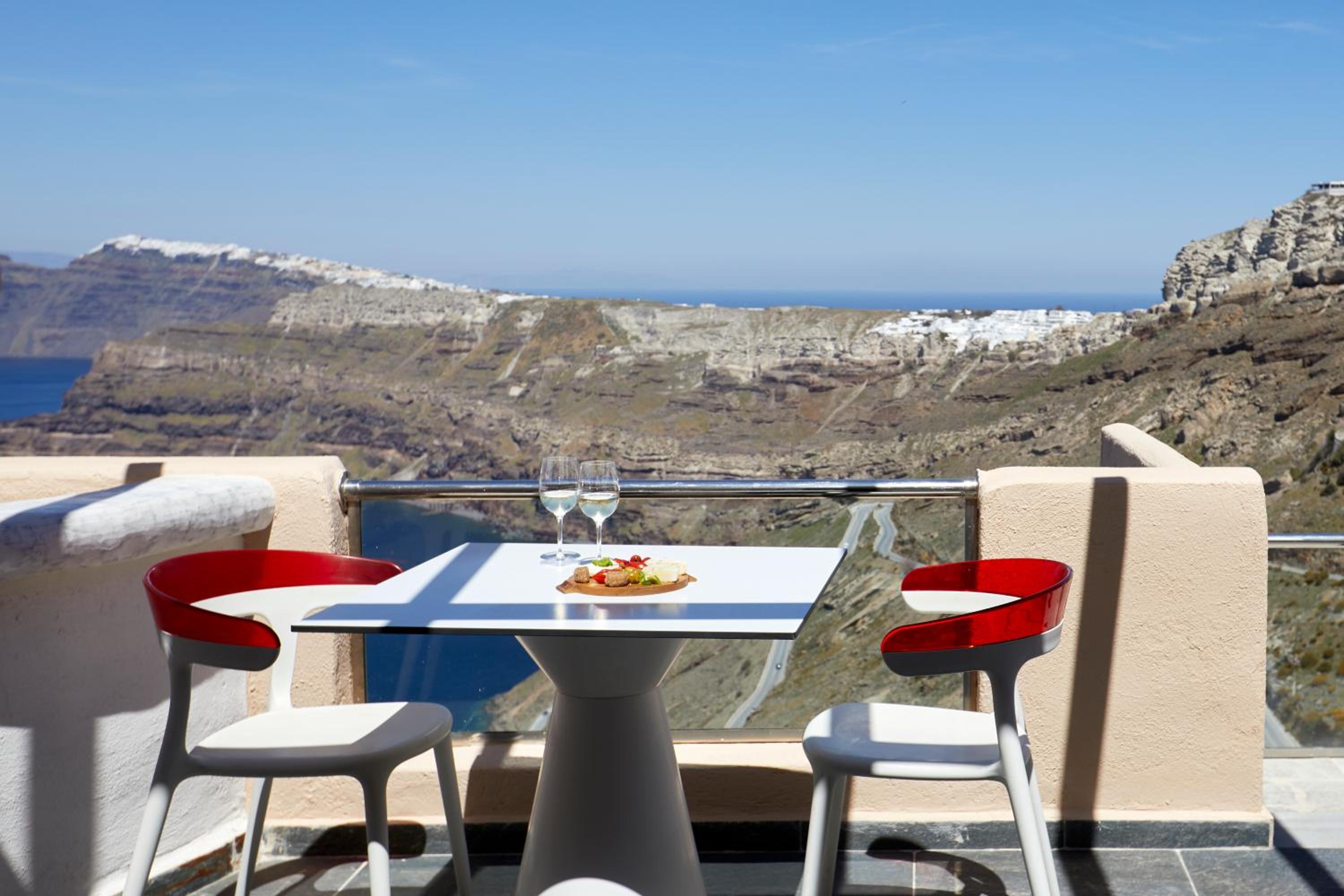 Elegant Suite Caldera View - Photo 5