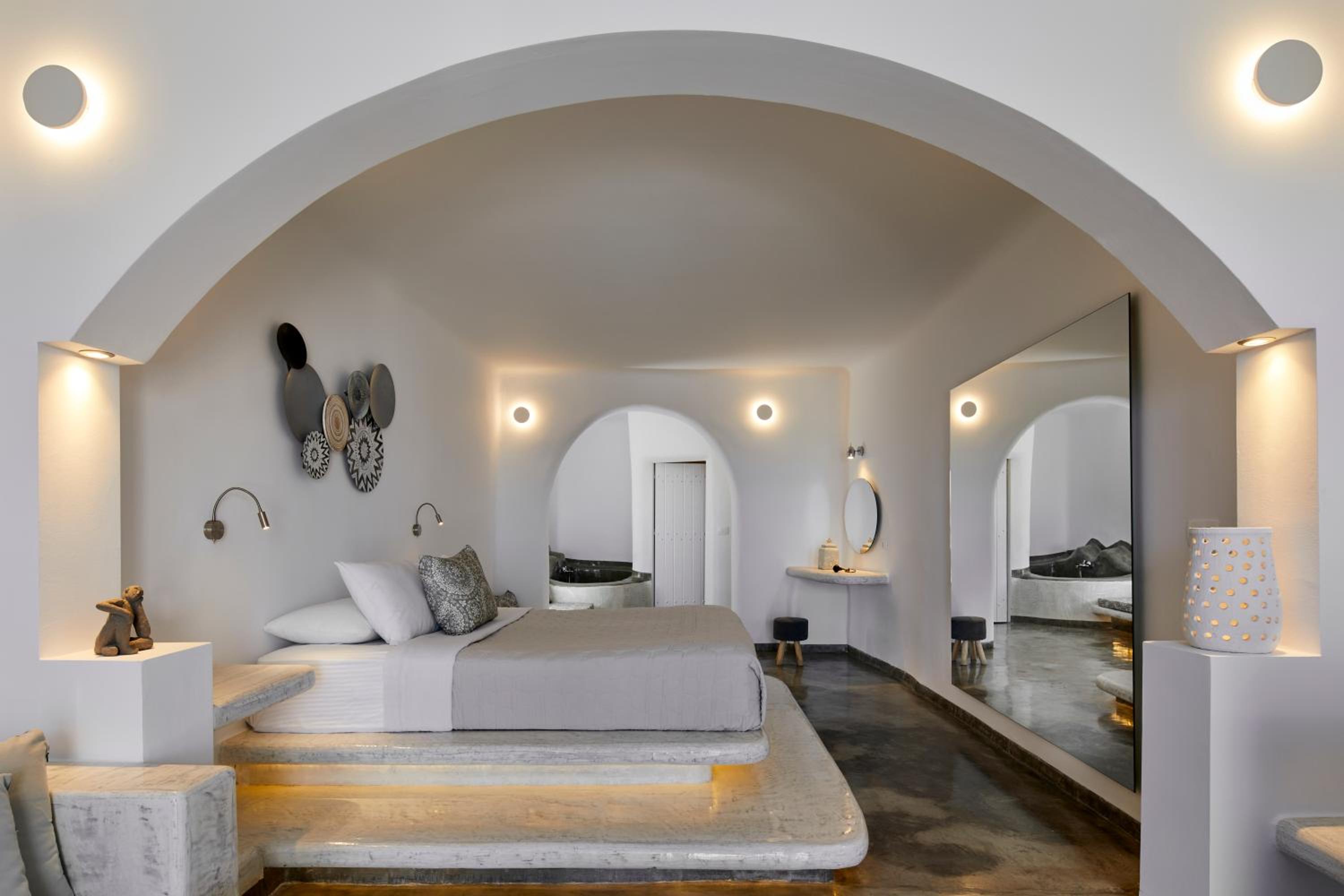 Elegant Suite Caldera View - Photo 1