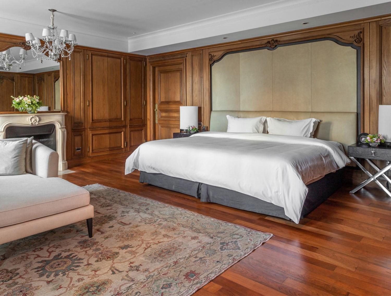 King Room with Balcony