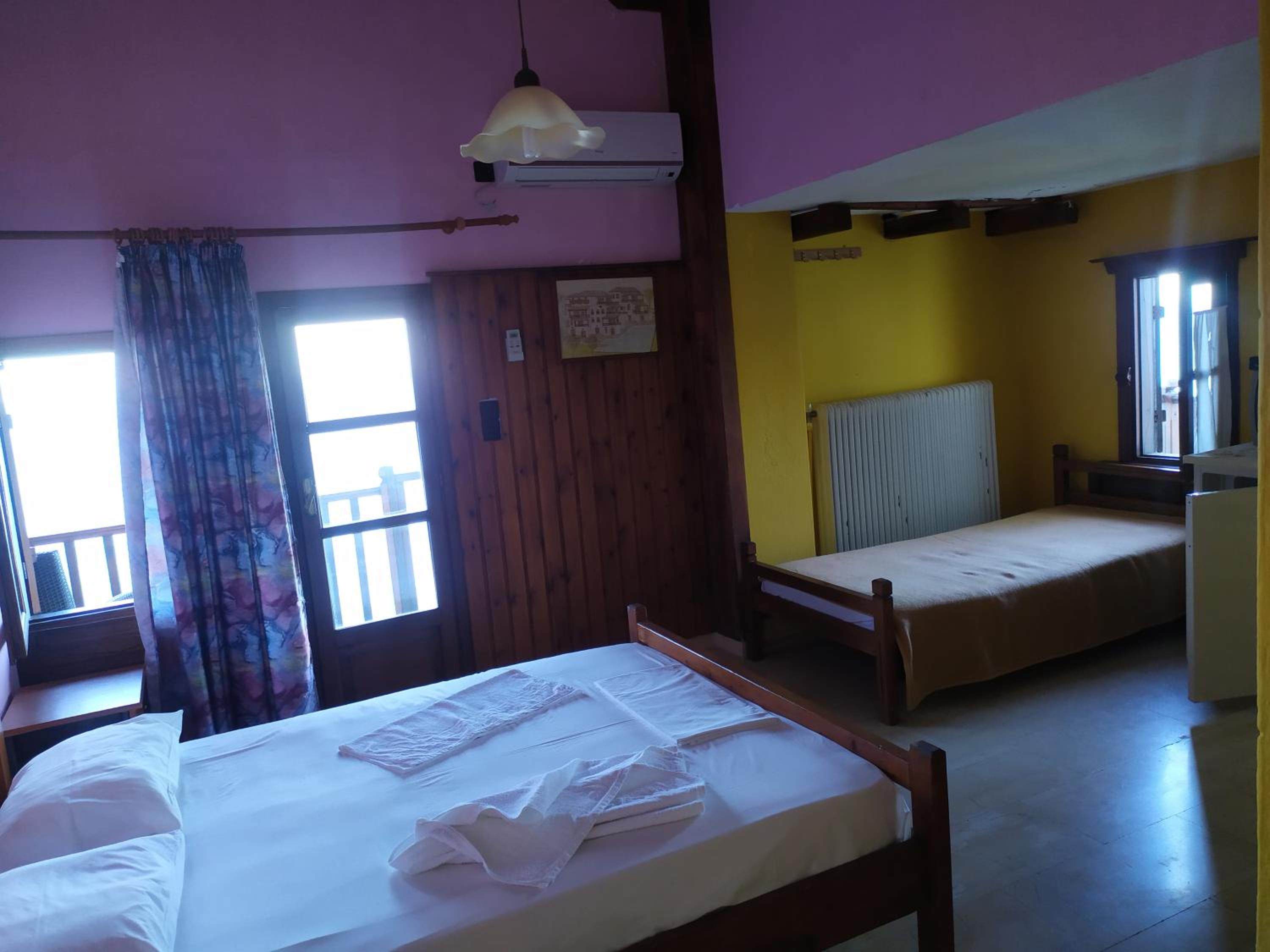 One-Bedroom Apartment - Photo 1