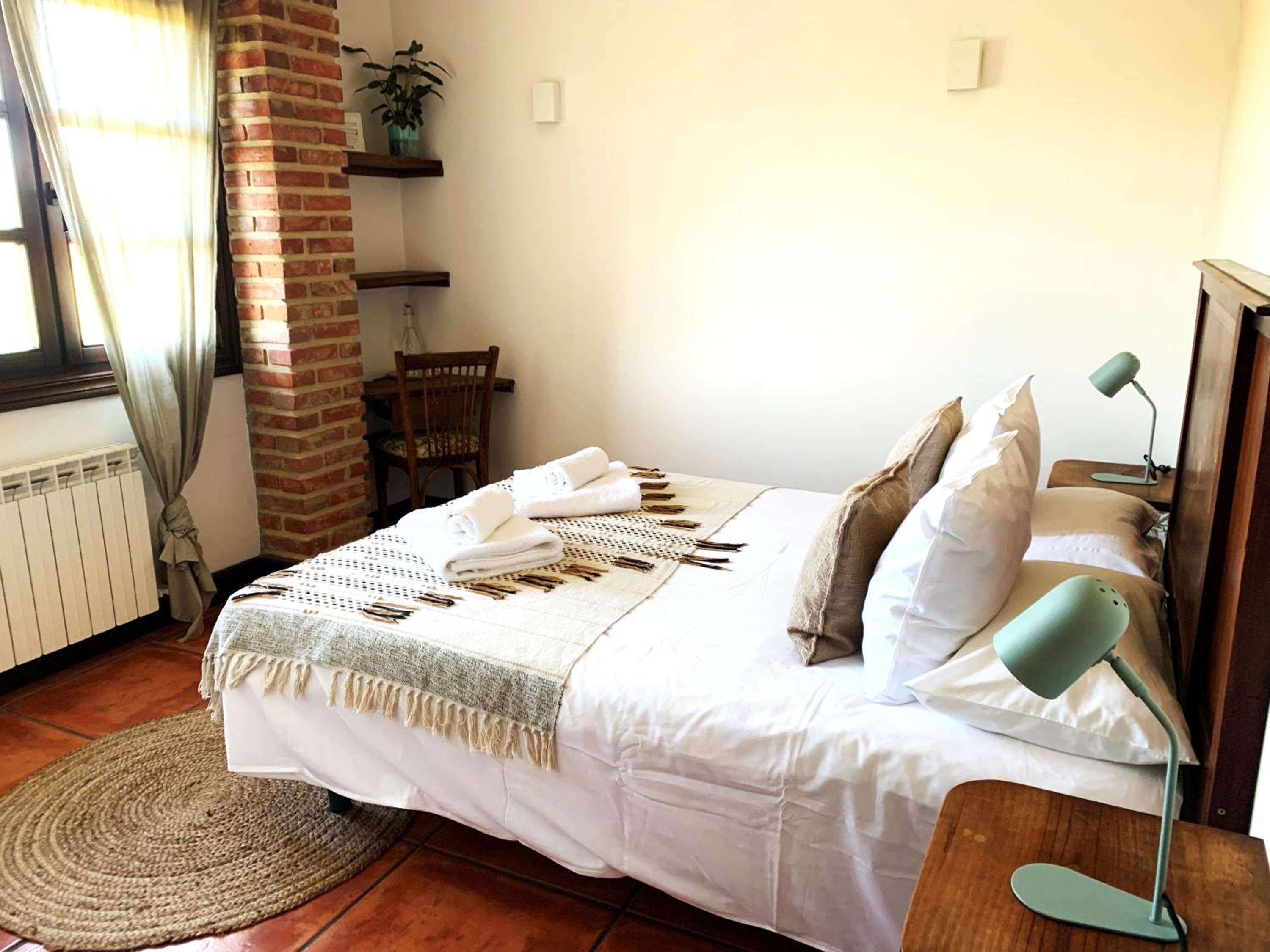 Double Room with Private Bathroom photo 2