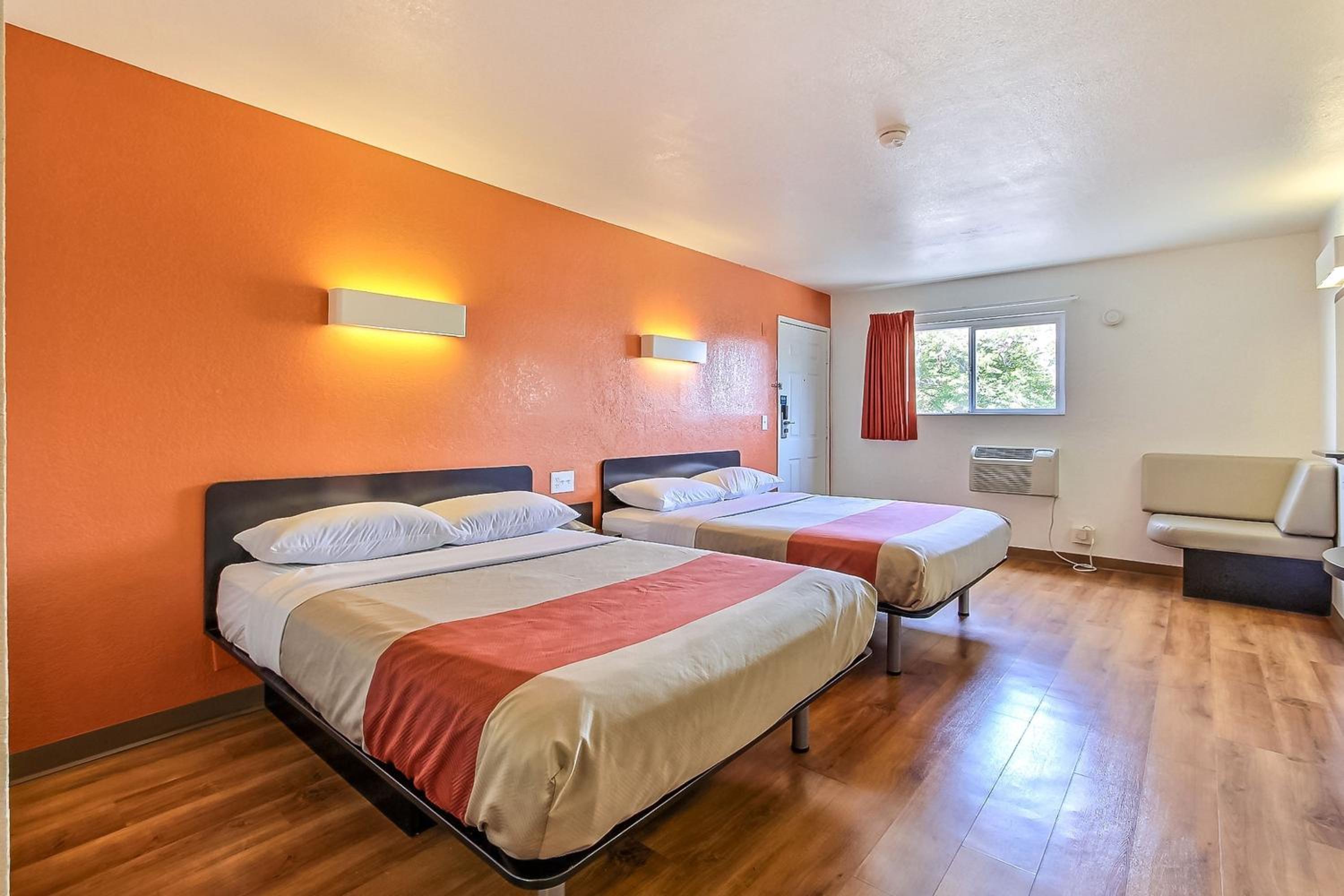 Deluxe Quadruple Room photo 1