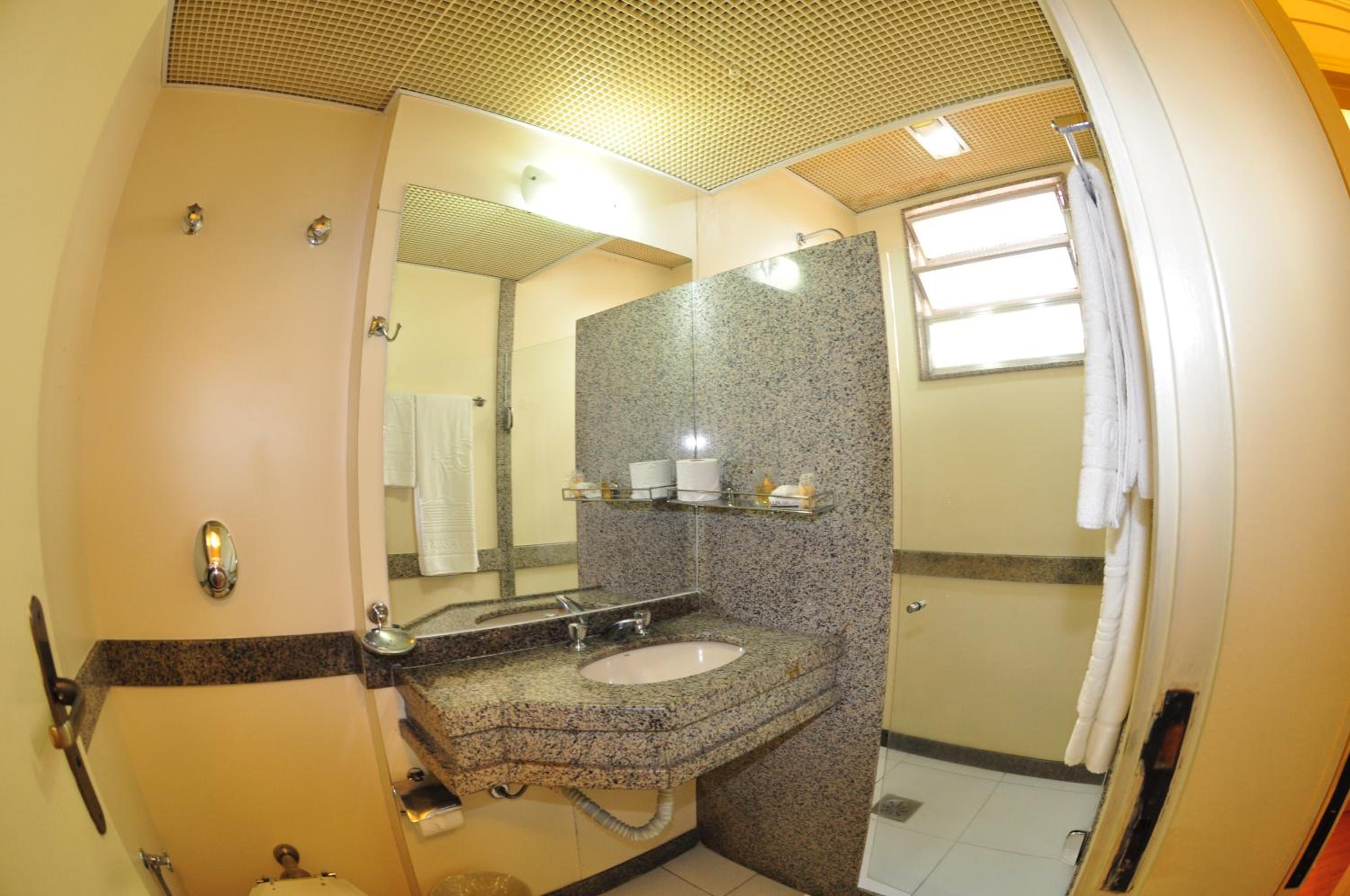 Standard Triple Room - Photo 5