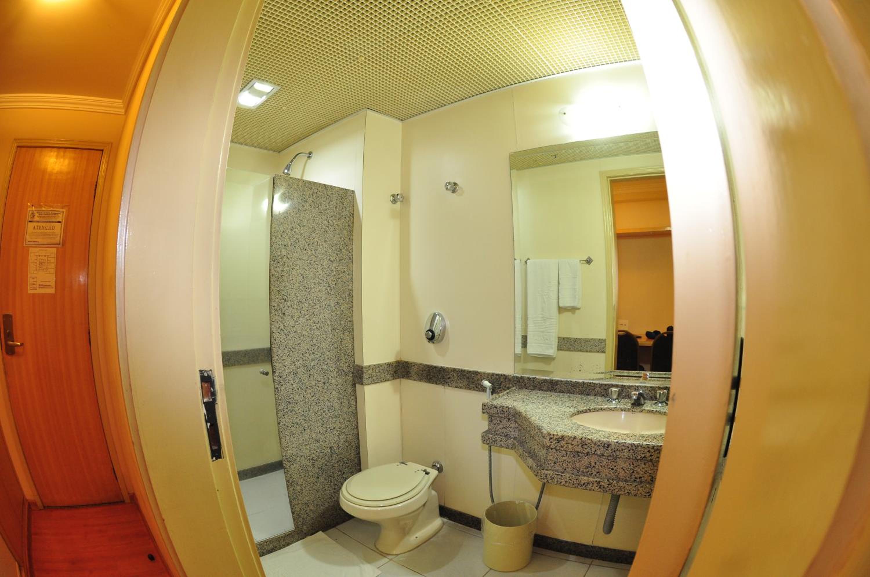Standard Triple Room - Photo 2