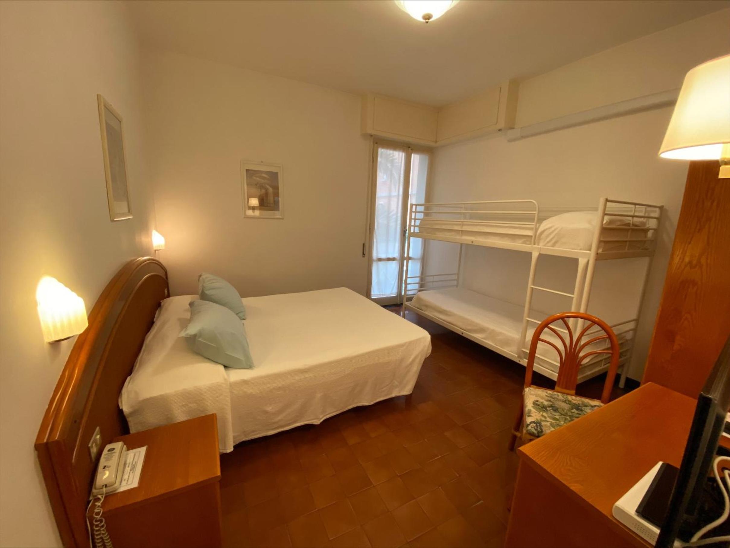 Quadruple Room photo 3
