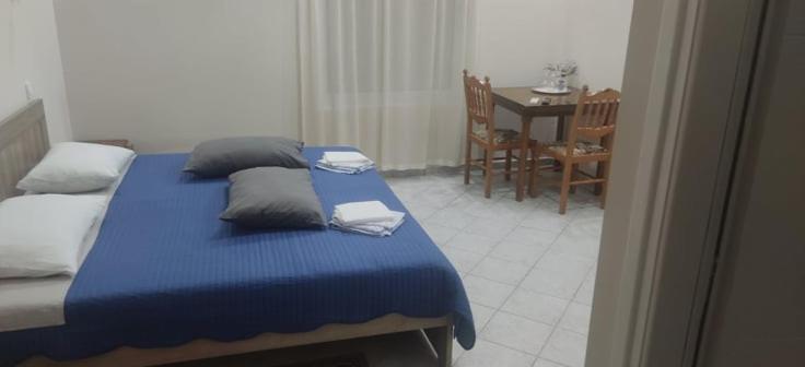 Double or Twin Room - Photo 6