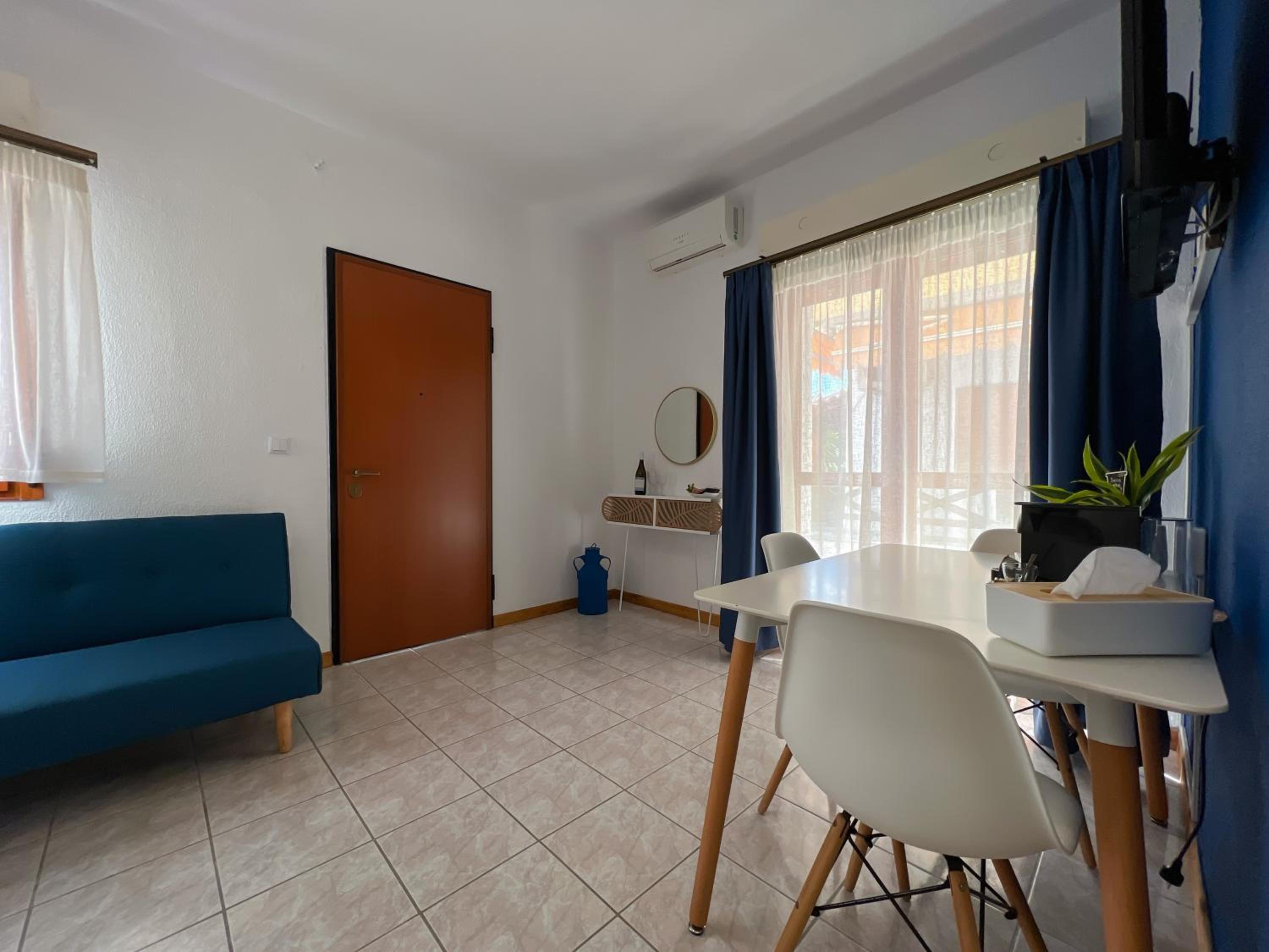 Standard Family Room