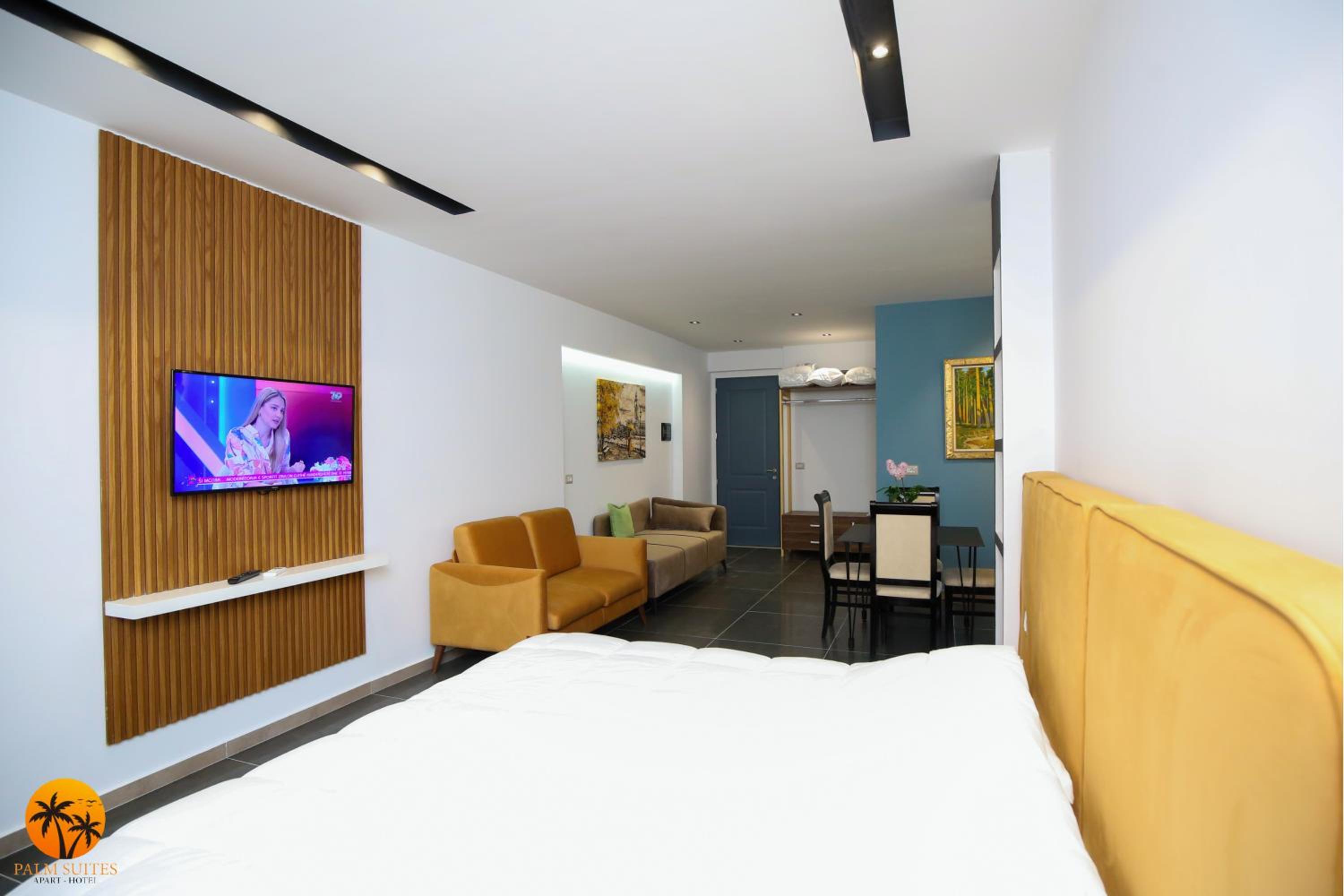 Panoramic Deluxe Suite