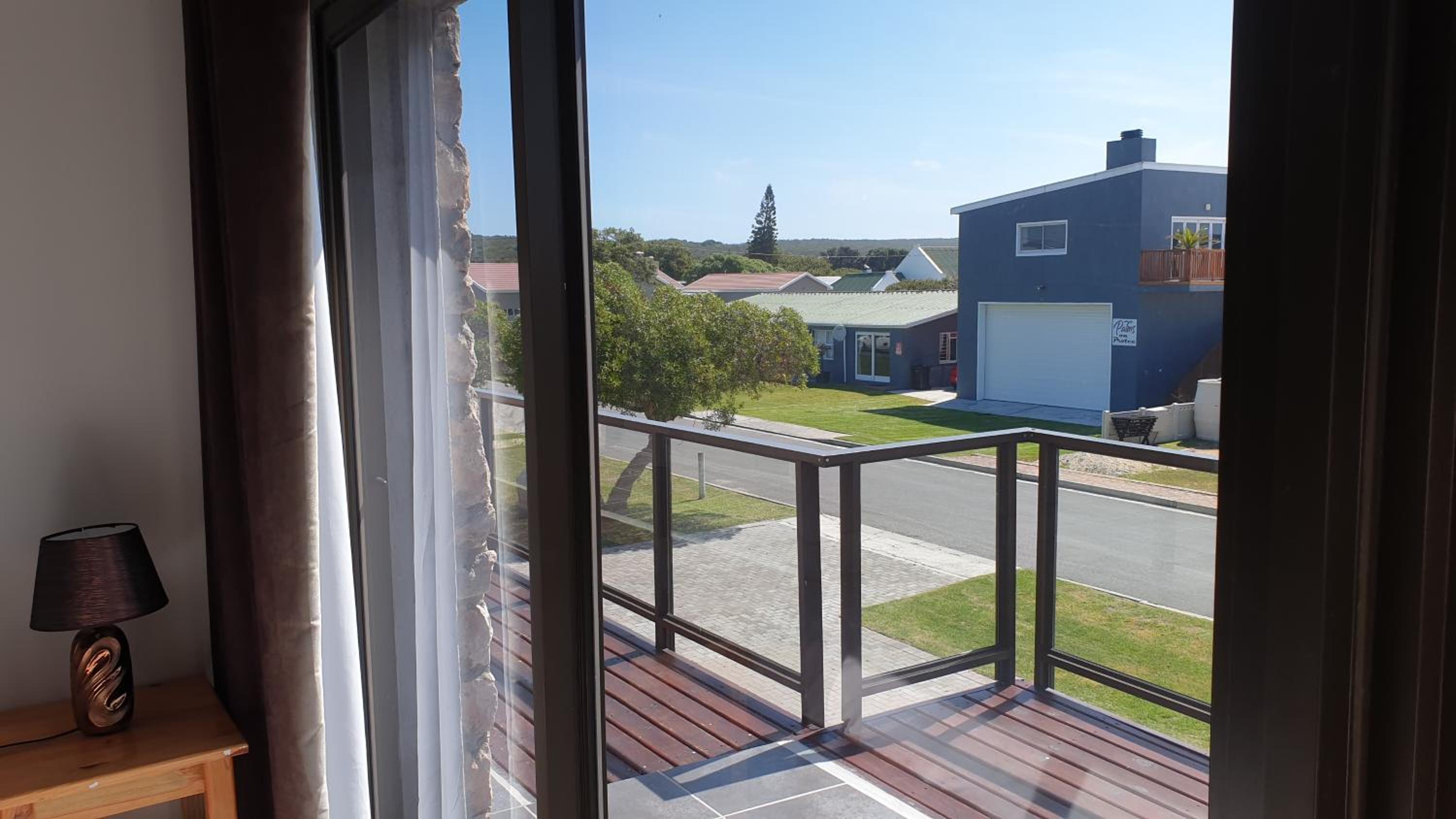 Double Room with Balcony - Photo 5
