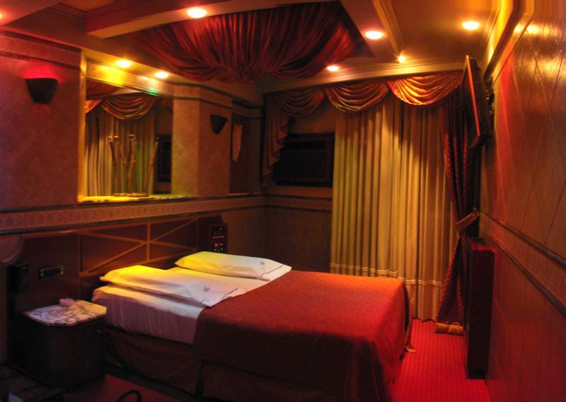 Superior Queen Room