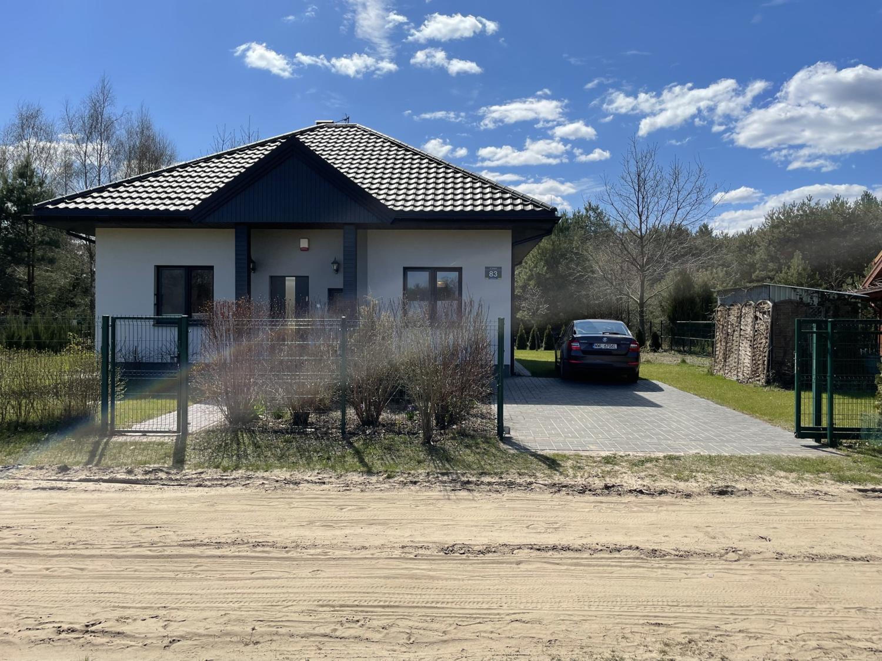 Two-Bedroom House - Photo 11
